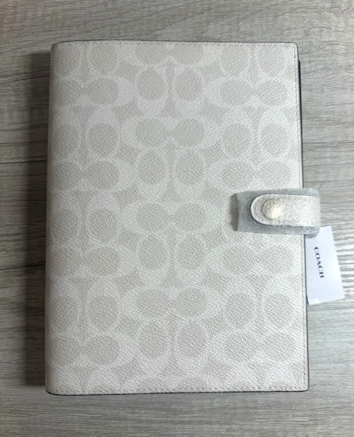 Coach Notebook – CZ198 White Chalk Signature Canvas/Smooth leather