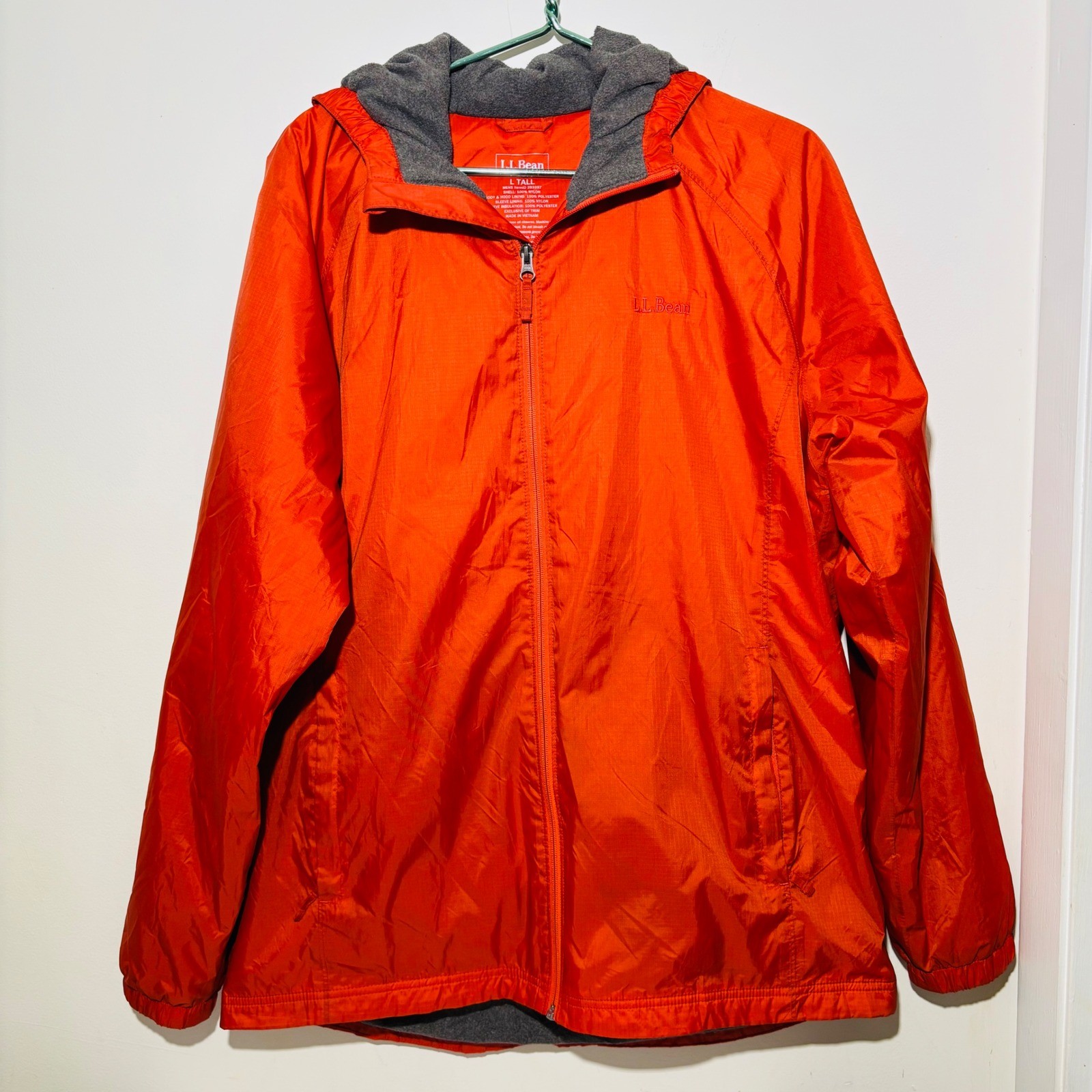 L.L. Bean Men’s Discovery Rain Hooded Jacket Stowaway Orange | Size Large