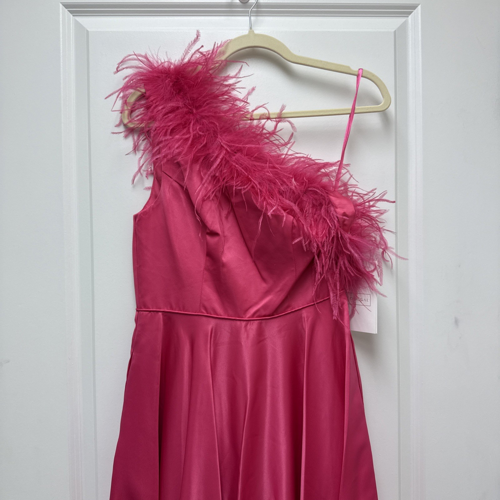 Mac Duggal Size 4 Pink 11684 One Shoulder A-Line Maxi Gown Feather Prom Dress
