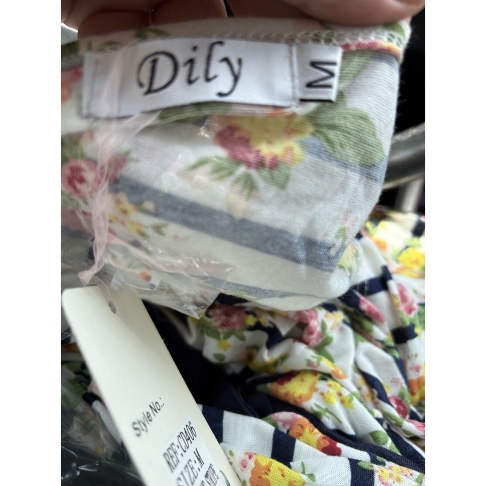 Dily Dress Womens Size M Medium Cap Sleeve Belted Floral Pockets Stripe NEW