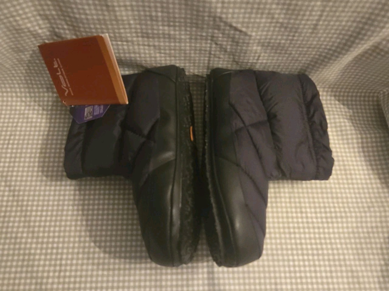 Volt Resistance 3V Heated Slipper Black Thinsulate Insulation Small NWT