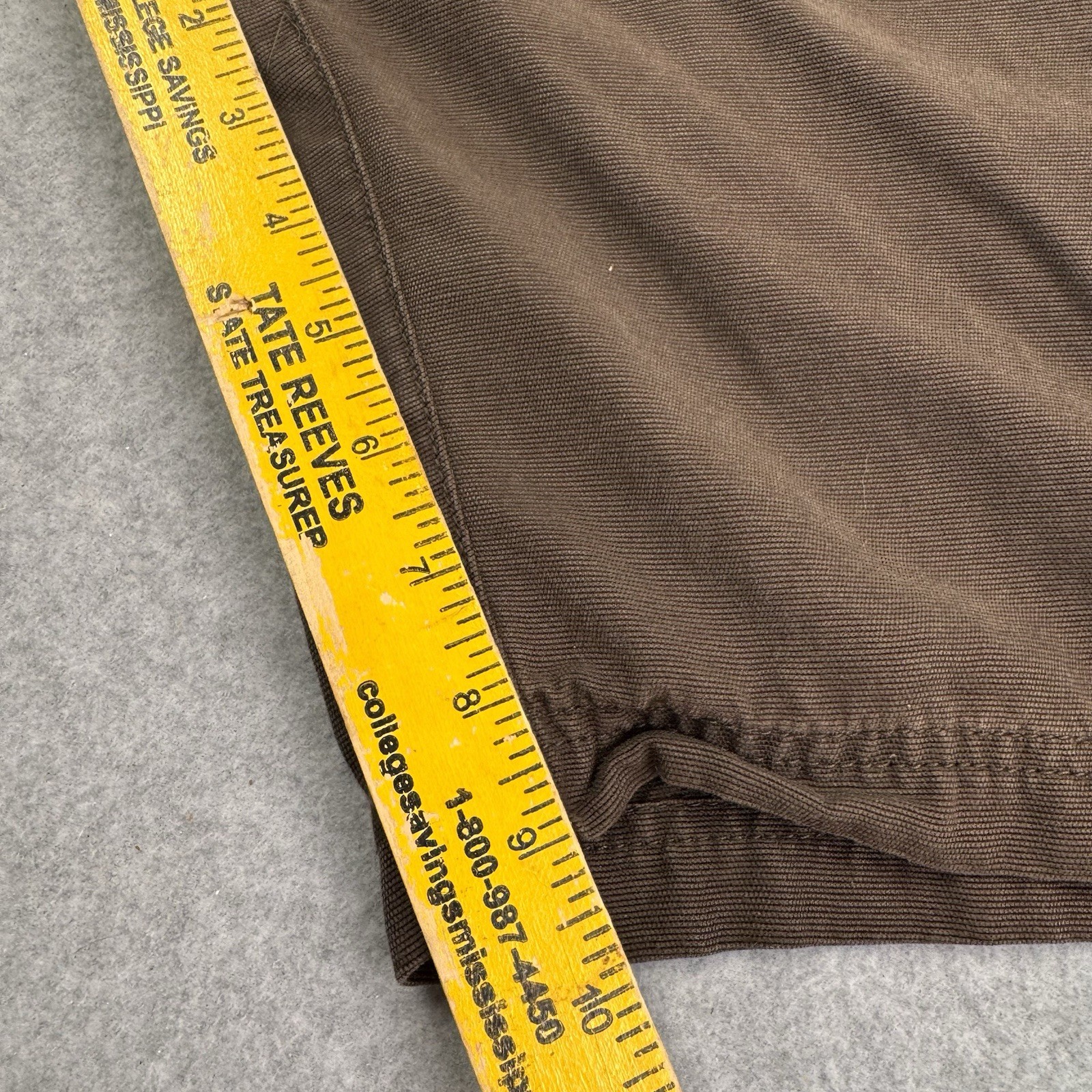 Tommy Bahama Shorts Men 33 Brown Cargo Relax Cotton Casual Travel Beach Vacation