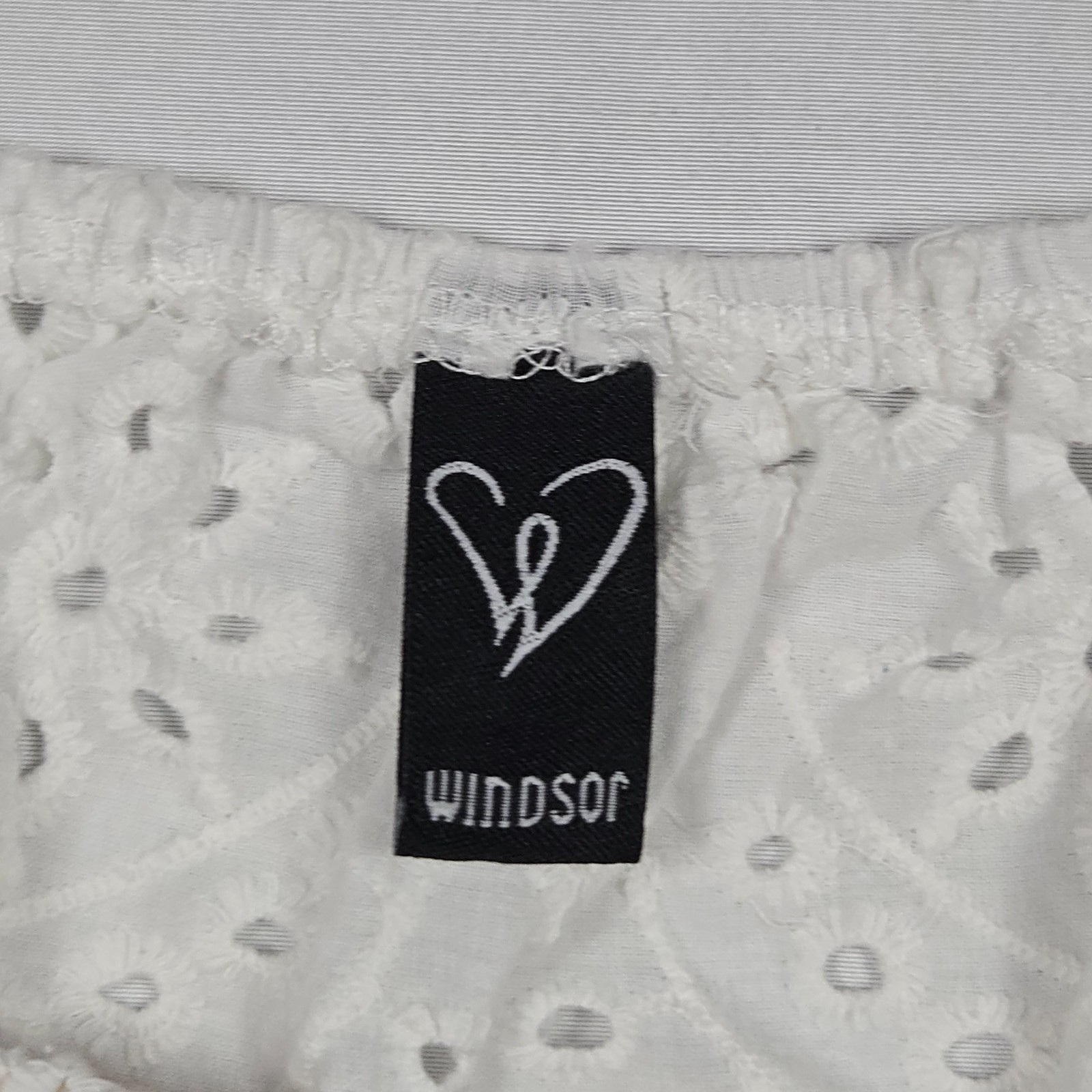 Windsor Womens Eyelet Crop Top Medium Off Shoulder Boho Cottagecore Lace Blouse