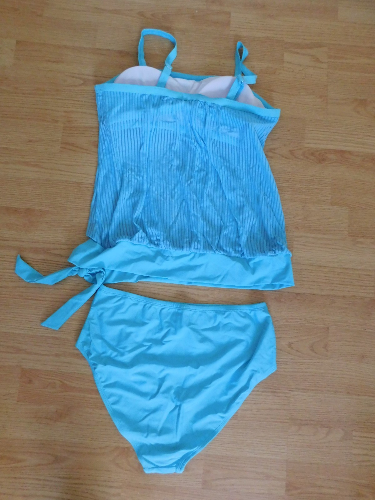 XL (16-18) Tankini 2 Piece Turquoise Swimsuit – Built in Bra – New – Adj. Straps