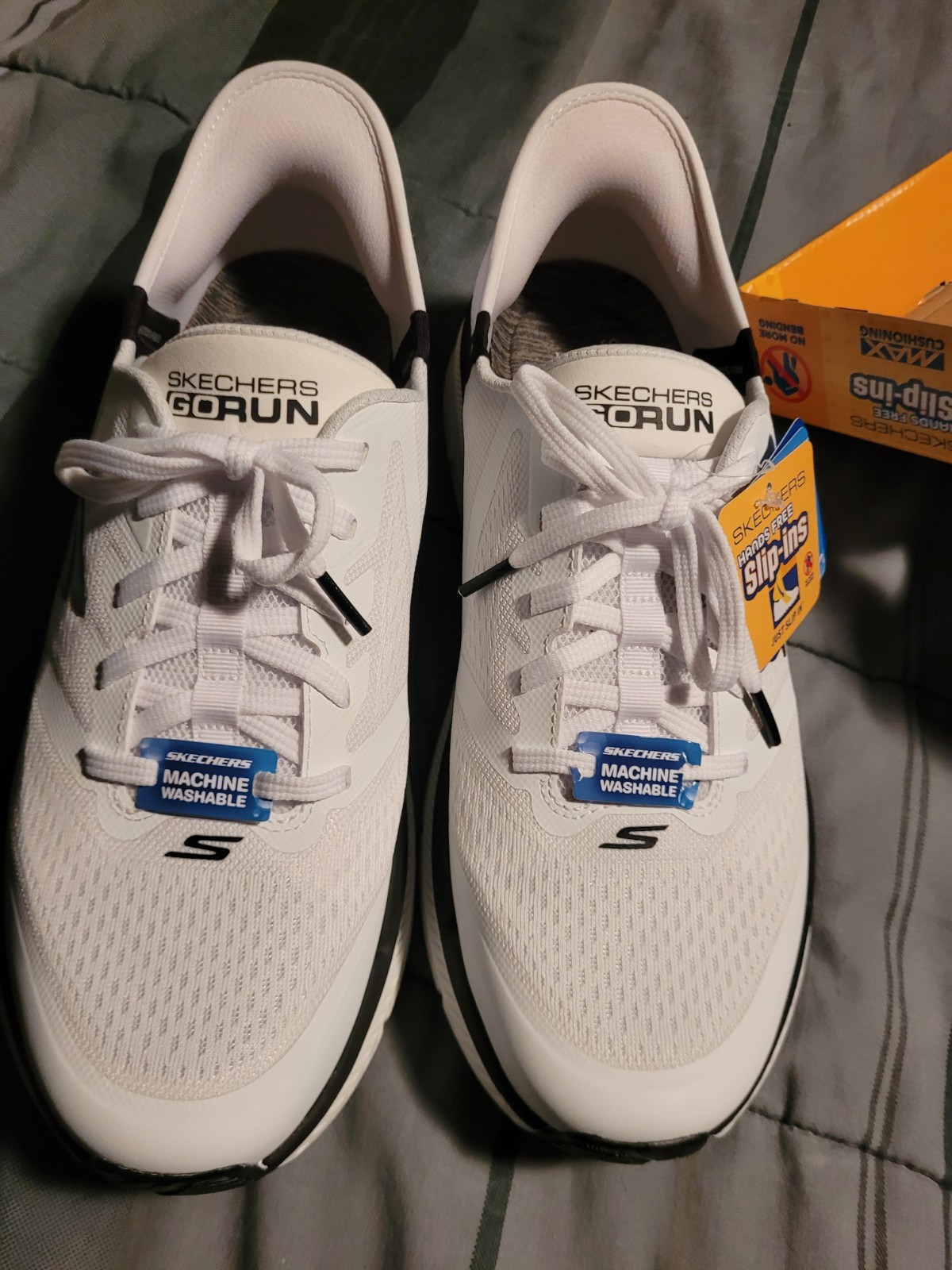 Skechers Slip-ins Max Cushioning Air Cooled Premier 2.0 Mens US Size 11 White
