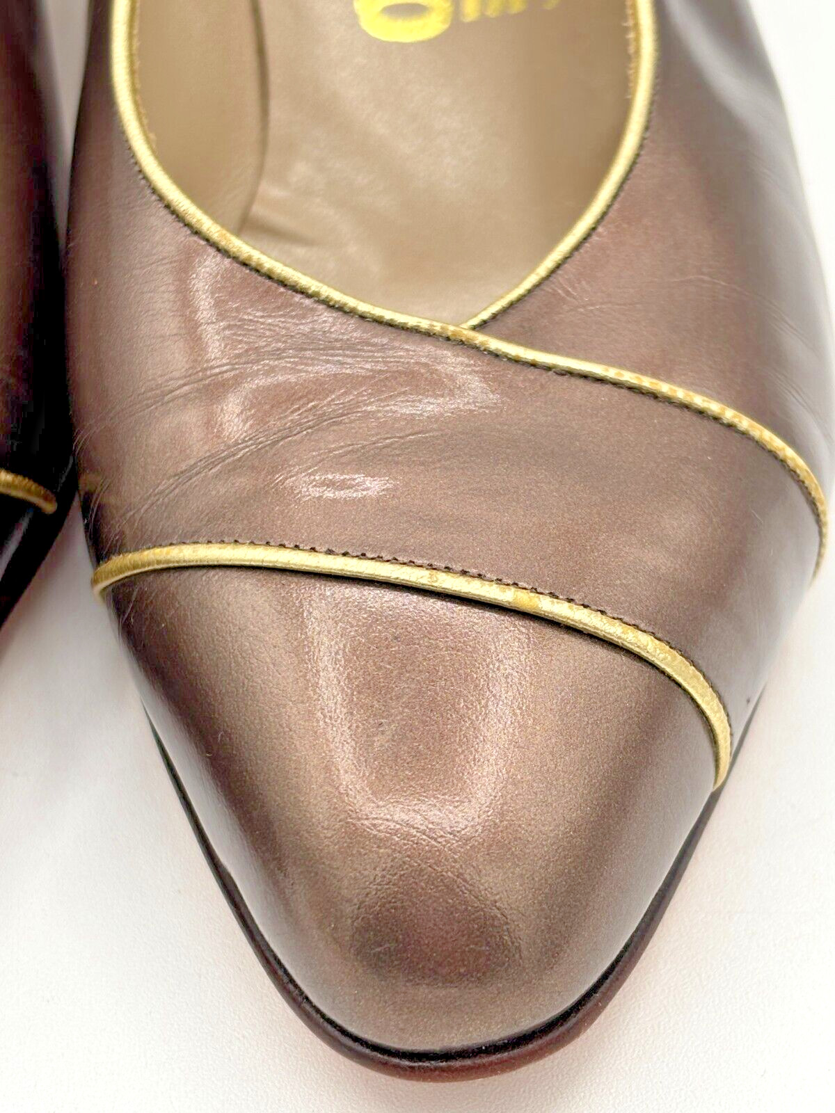 Salvatore Ferragamo Women’s Leather Pumps Sz 8B Bronze w Gold Trim DD10681 EUC