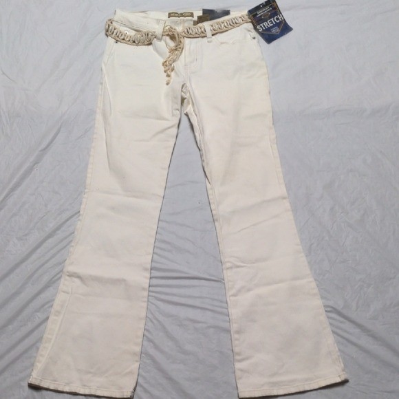 Bongo Vintage Y2K Low Rise Bootcut Jeans Cream With Shell Belt NWT Sz 9 Festivsl