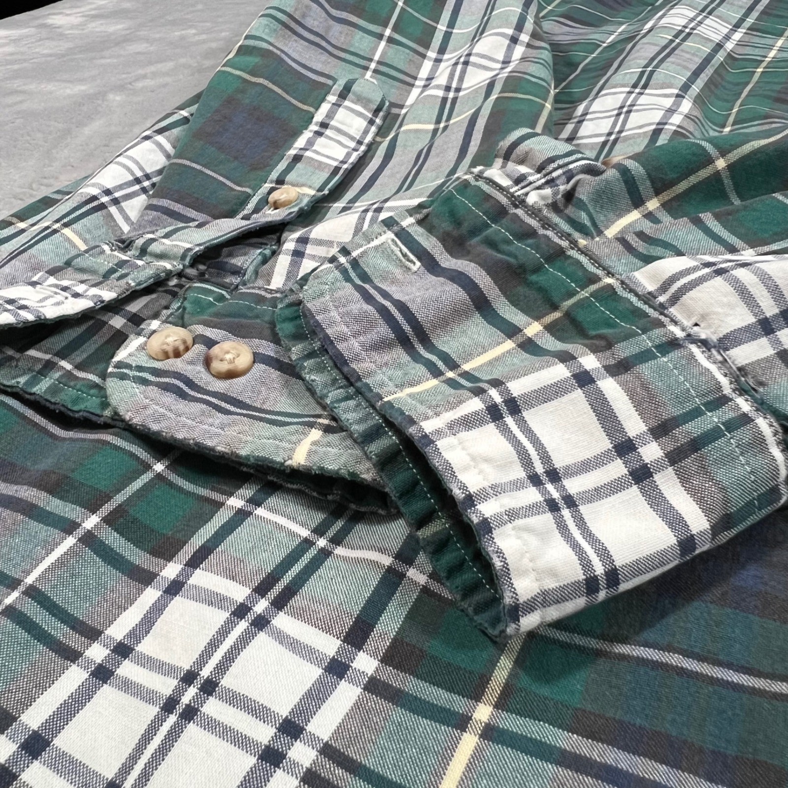 NORSPORT Vintage Mens Button Down Shirt XL Green White Plaid LS 100% Cotton Y2K