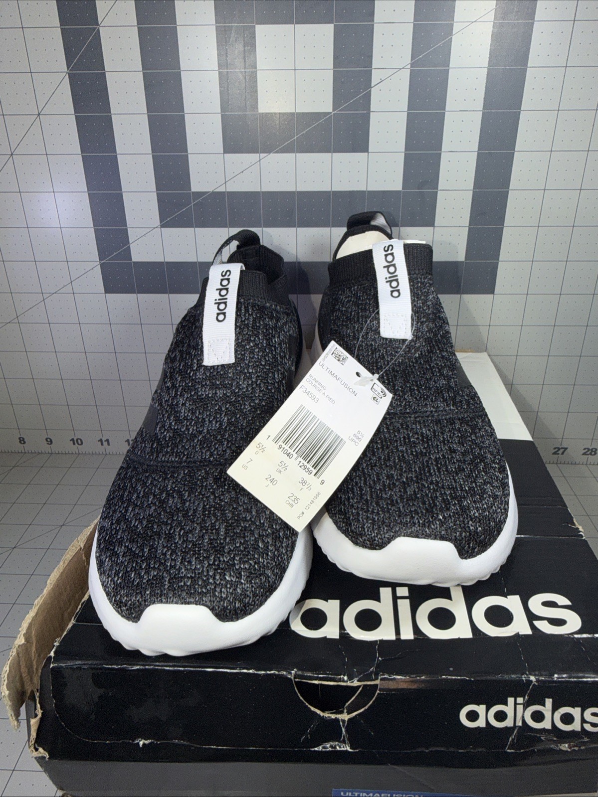 Adidas Ultimate Fusion Womens 7 Running Shoes Slip On F34593 cloudfoam NIB