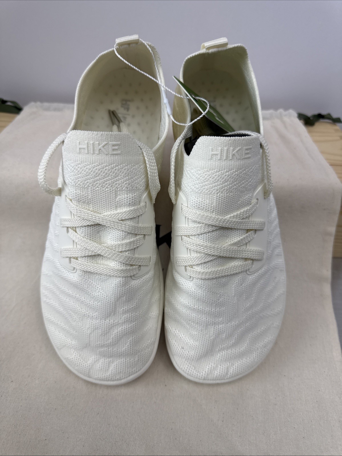 NWT Hike Footwear Comforto Max White Barefoot Unisex EU38 W7.5 M5.5