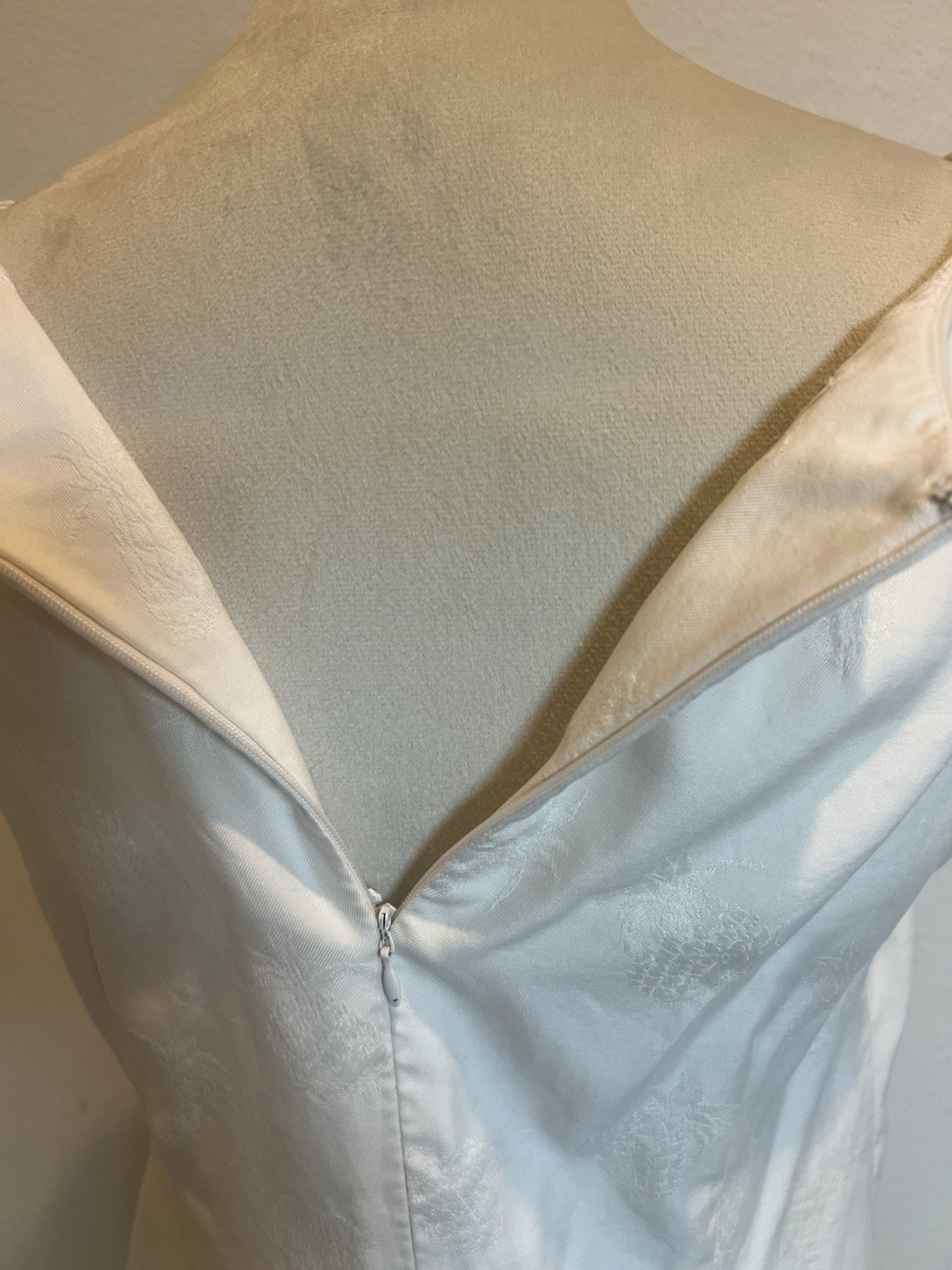 Vintage Hilo Hattie 100% Silk Ivory Maxi Dress 12 Beach Bridal Islandwear