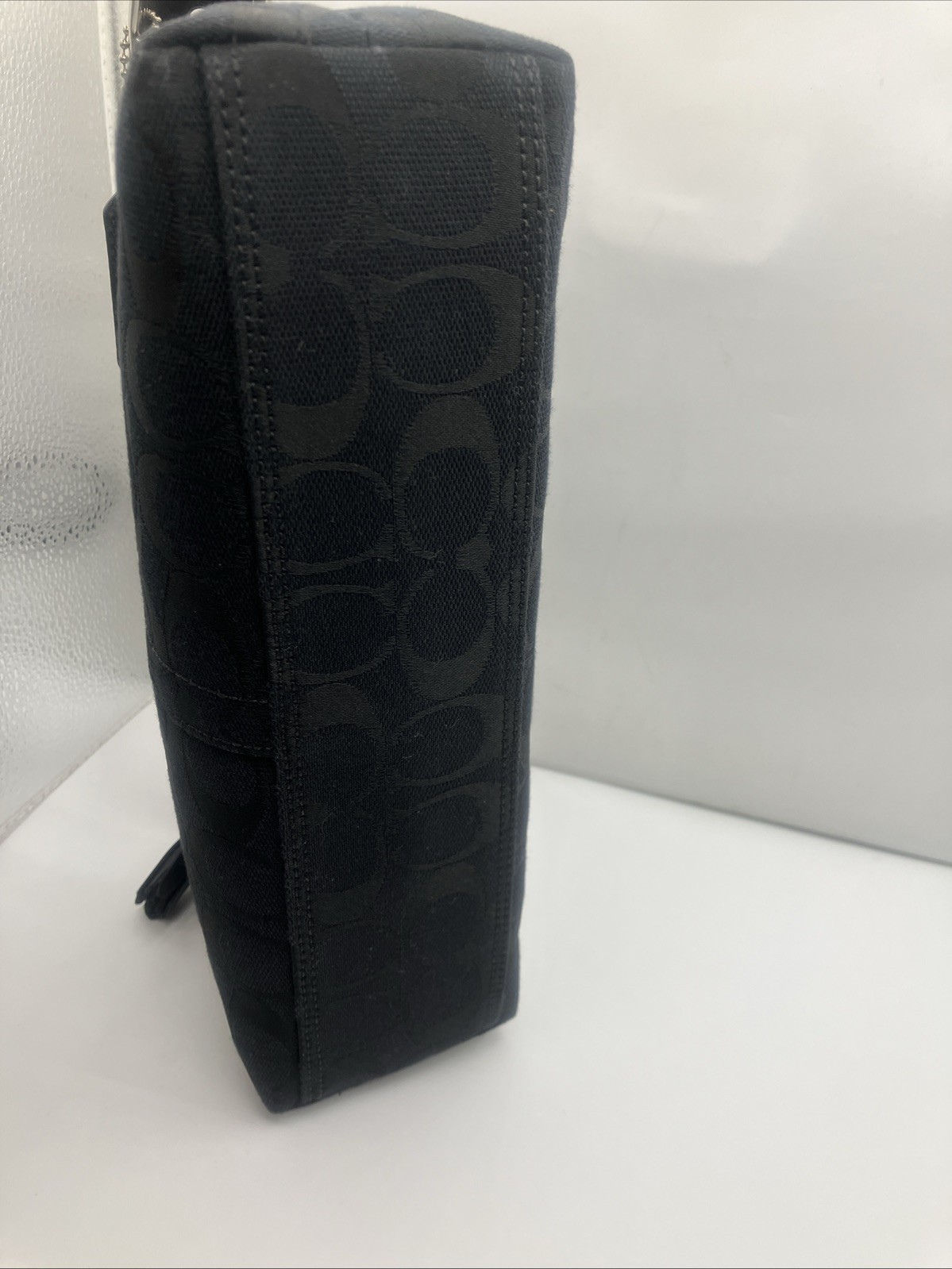 VTG Coach 8K01 Hamptons Signature Soft East West Demi Baguette Black