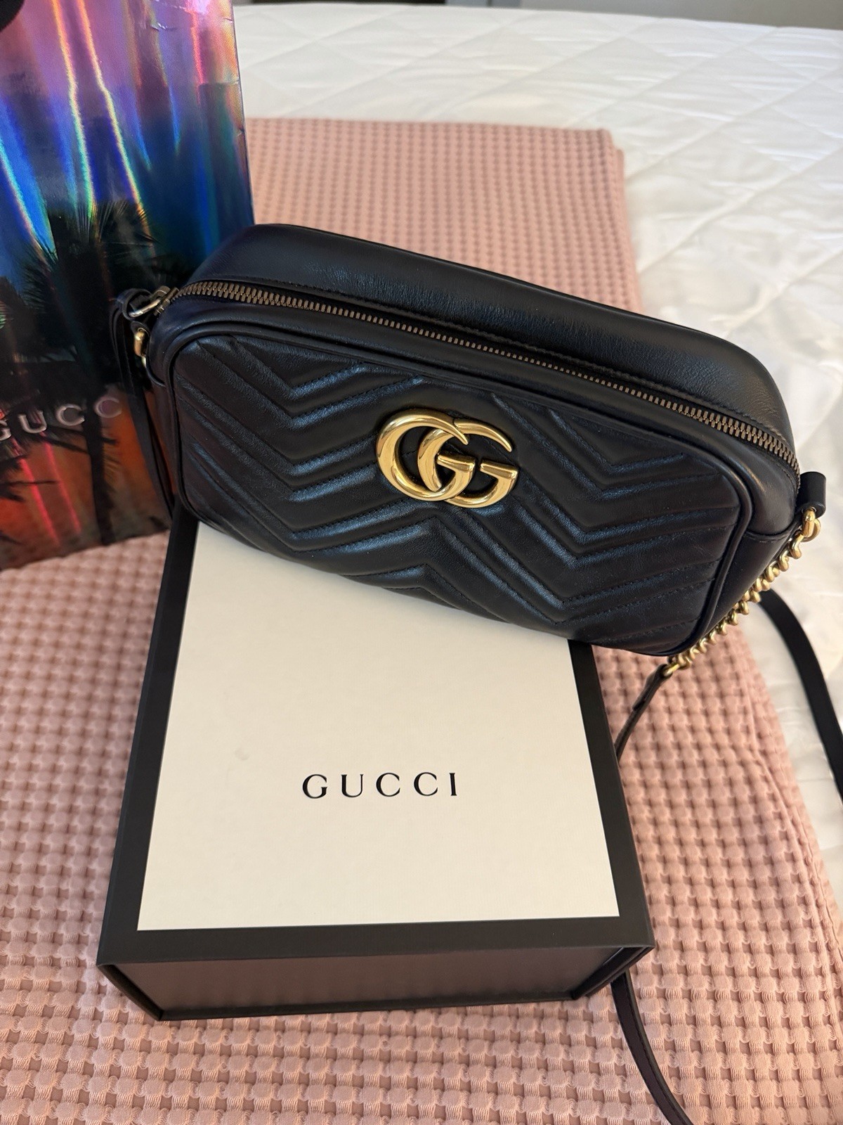 Gucci GG Marmont Black Chevron Quilted Crossbody Chain Strap Zip Gold Hardware