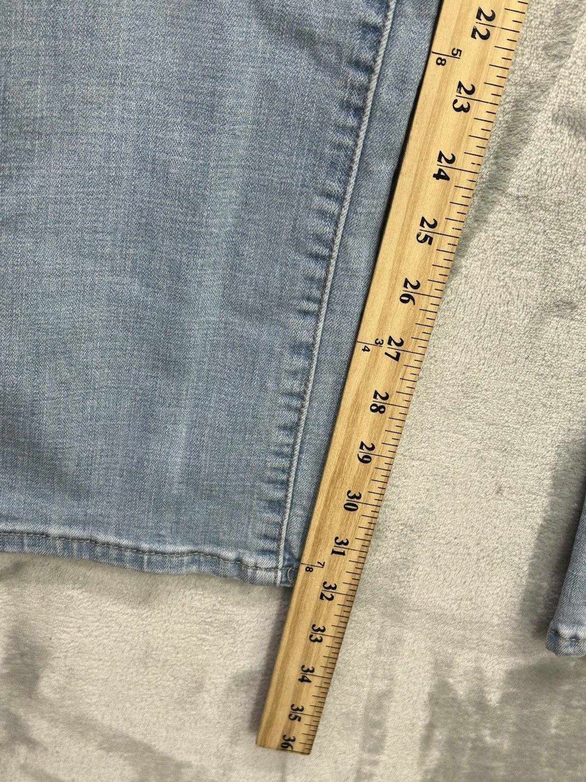 Levis 314 Shaping Straight Jeans Womens Sz 29 Blue Stretch Mid Rise Western