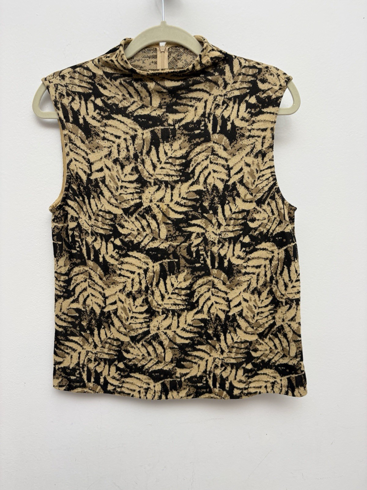 St John Knit Top, Black Gold Floral, Sleeveless, Mock Turtleneck Womens Medium