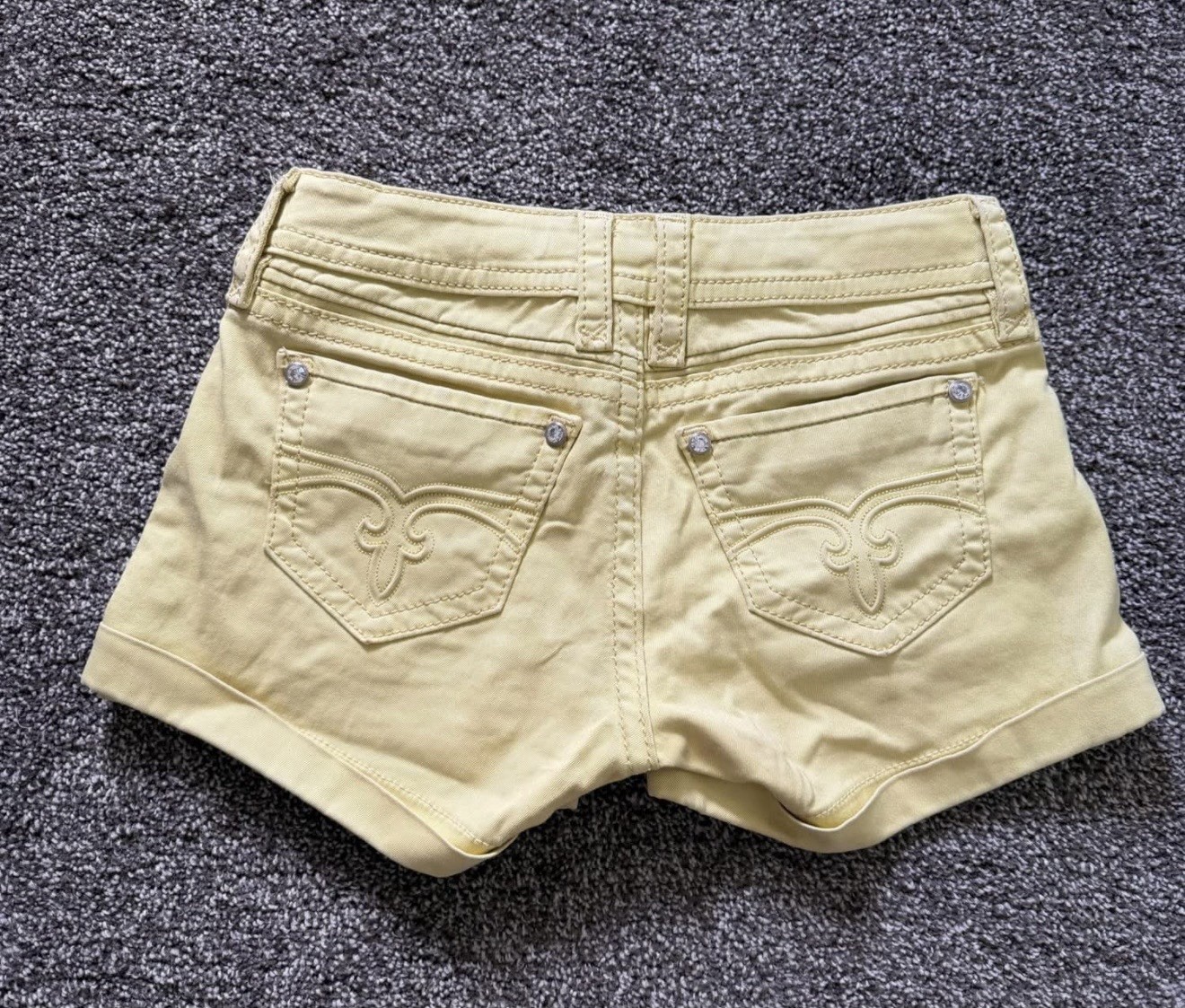 Rock Revival yellow Denim Shorts Women’s 25 5-Pocket Button Closure Rolled Cuffs