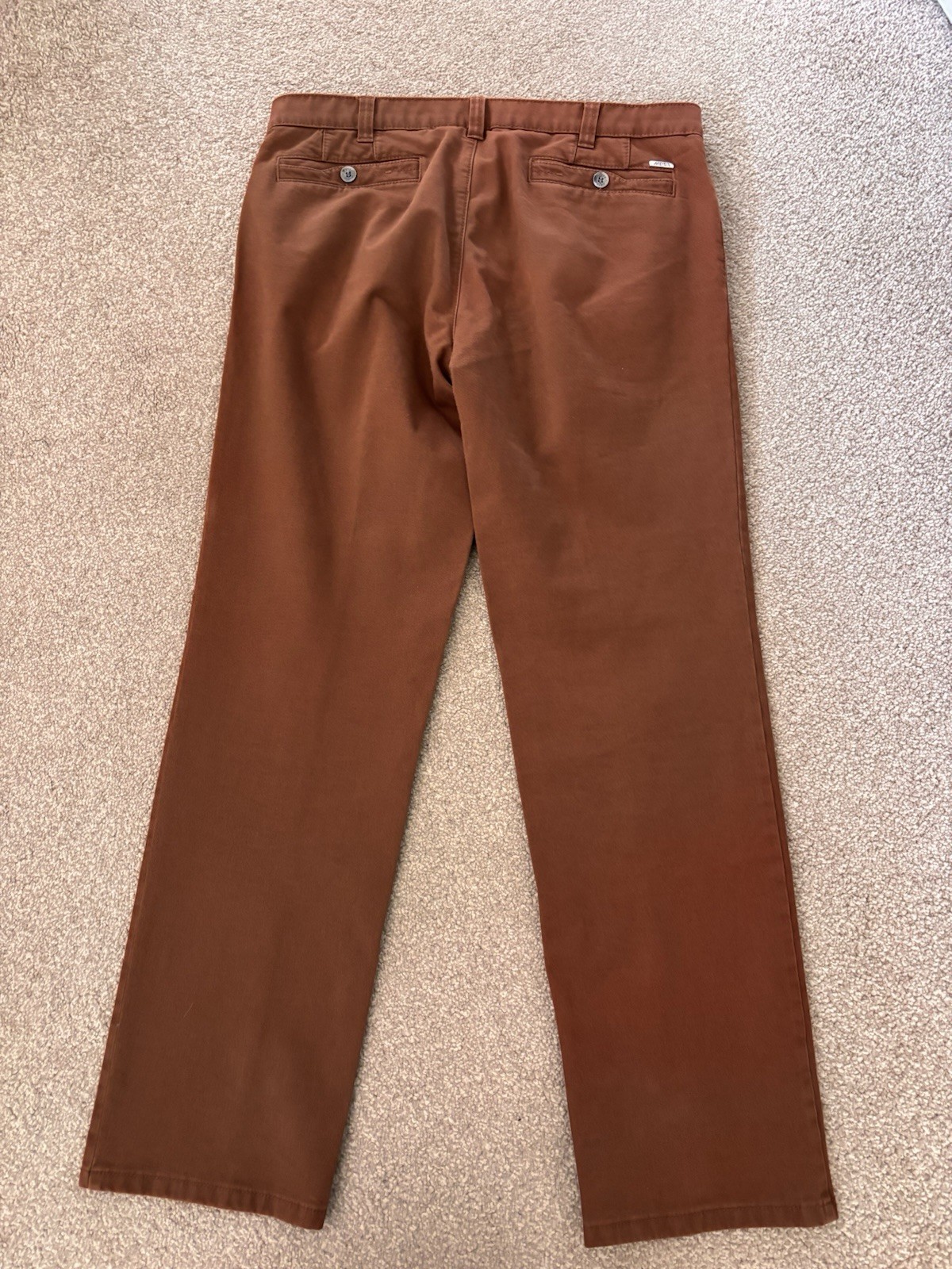 MEYER DIEGO CHINO STYLE TROUSERS WITH STRETCH IN BROWN W36 L32