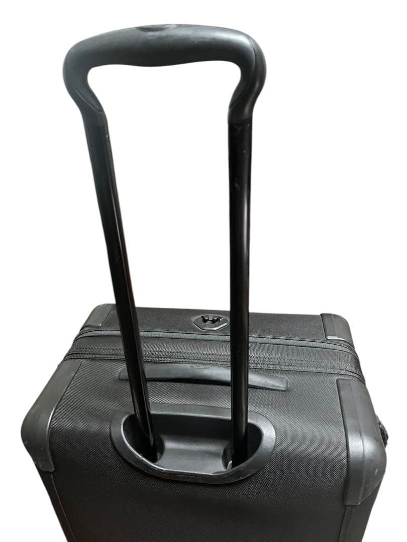 Rare TUMI 22064D2 ALPHA2 Expandable 4 Wheel Carry Case