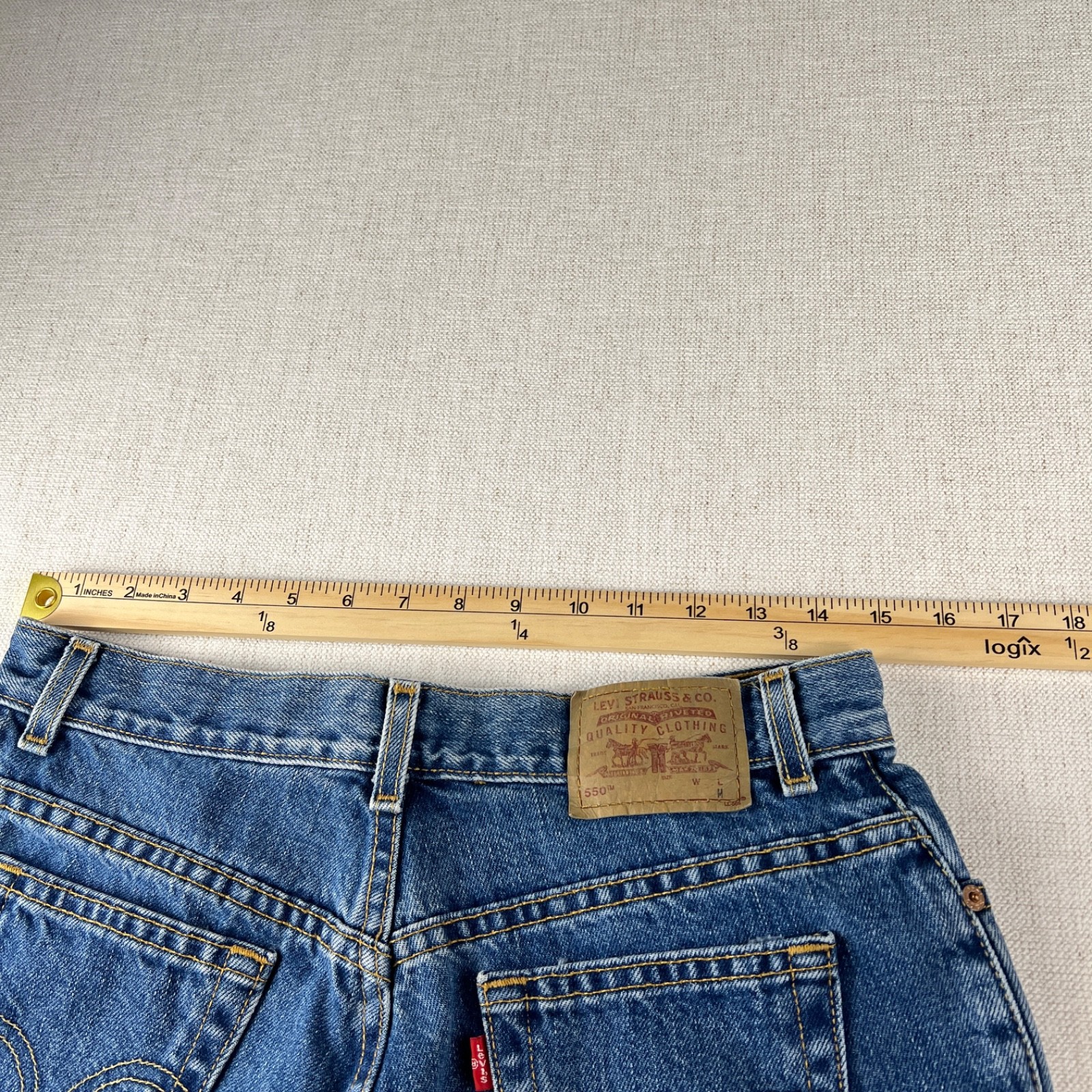 Vtg 90s Levis 550 10in Rise Mom Jeans size 10 Petite Classic Relaxed fit