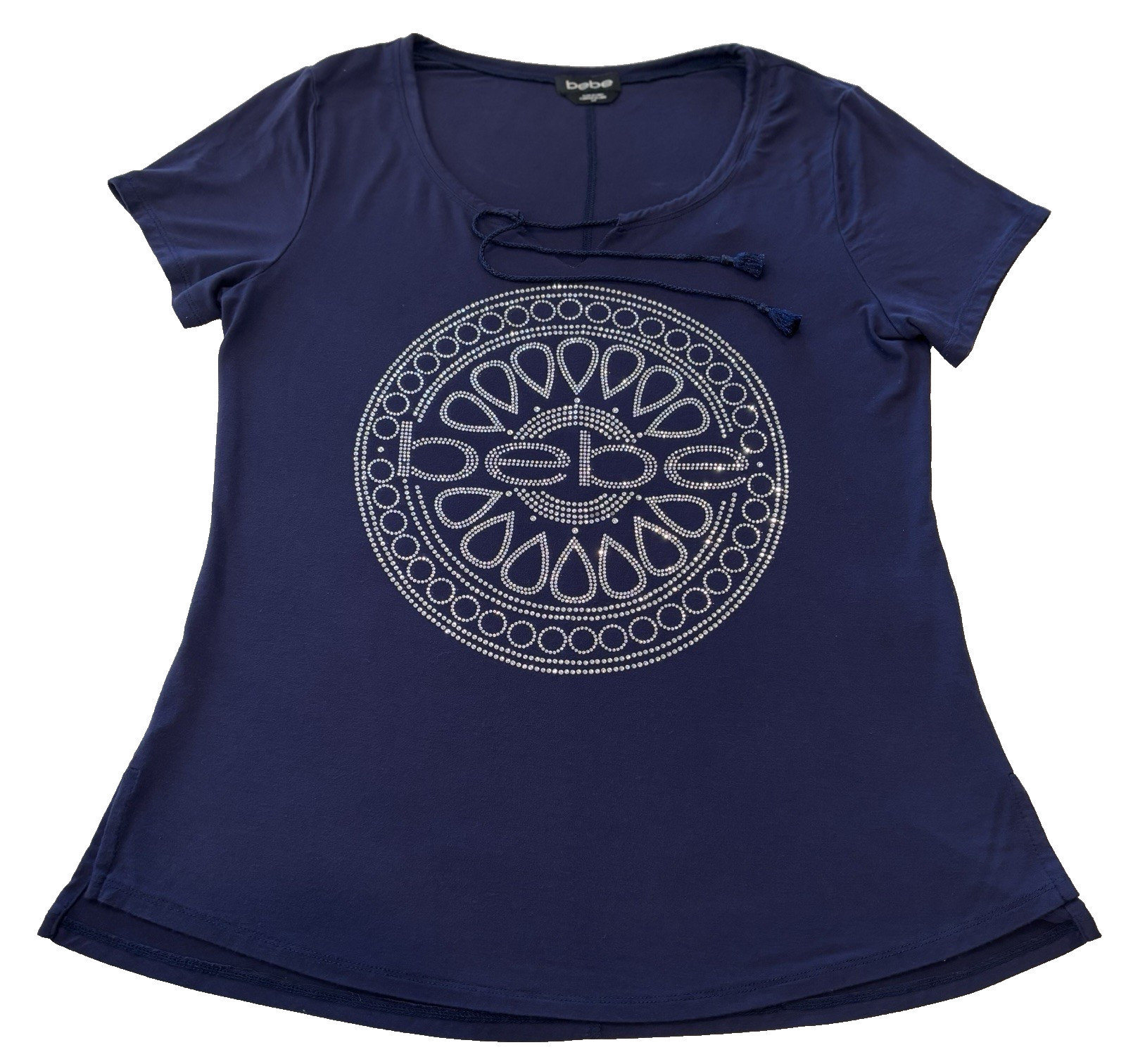 Rare bebe Women’s Navy Rhinestone Logo Medallion Scoop Neck Tie Front Tee Sz S/P