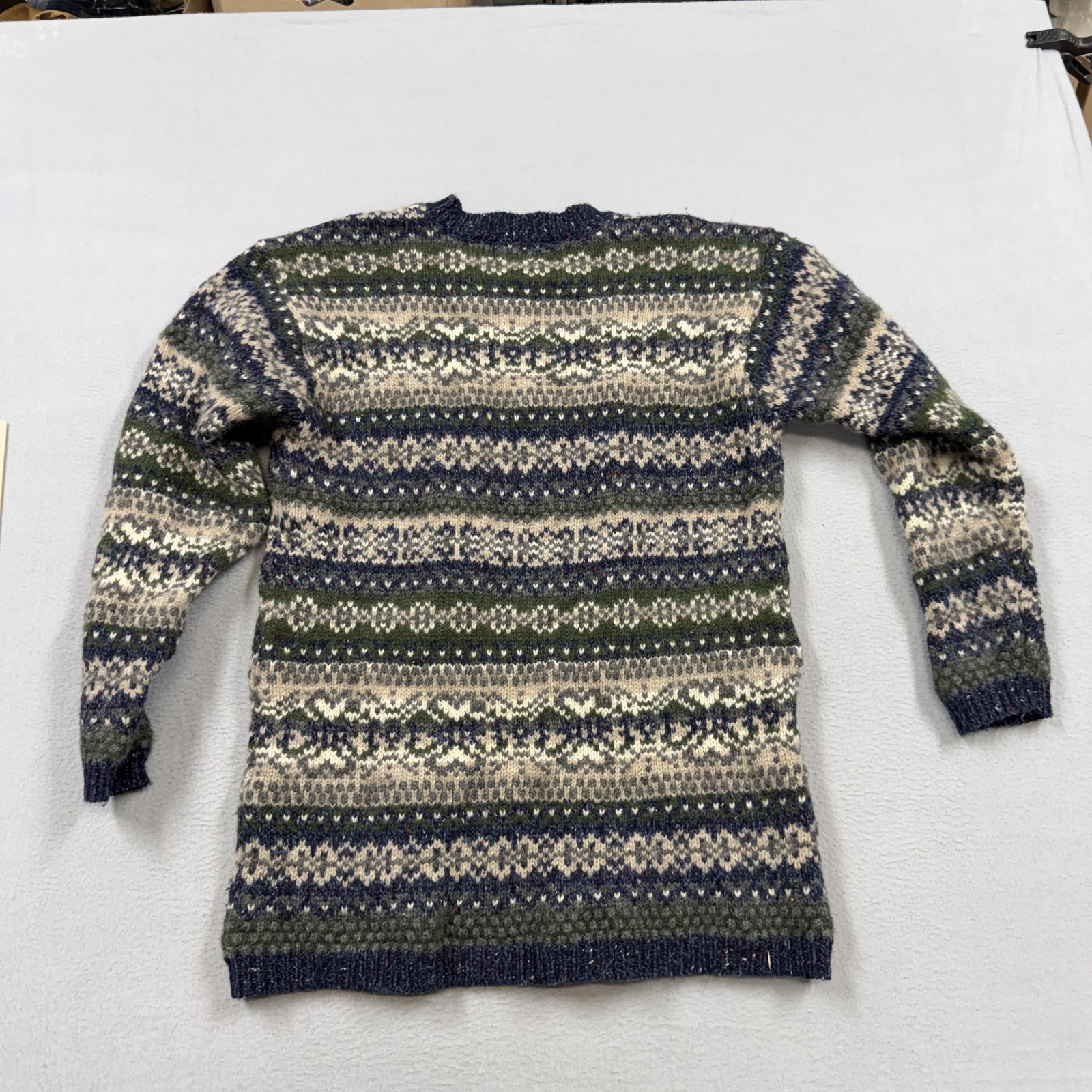 Vintage American Eagle Outfitters Sweater Womens Medium Fair Isle Wool Knit