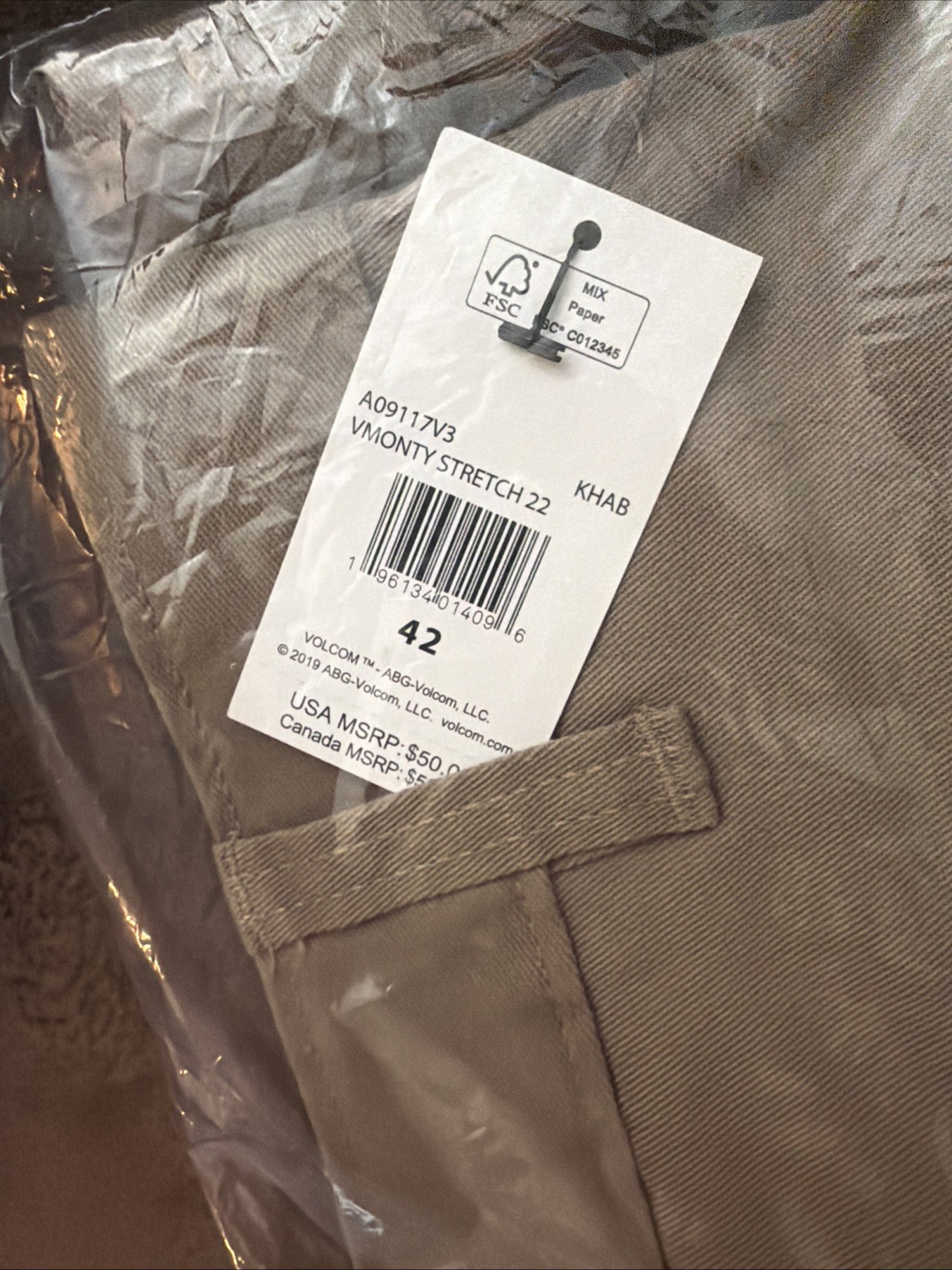 Volcom V Monty Shorts 42 Tan Beige