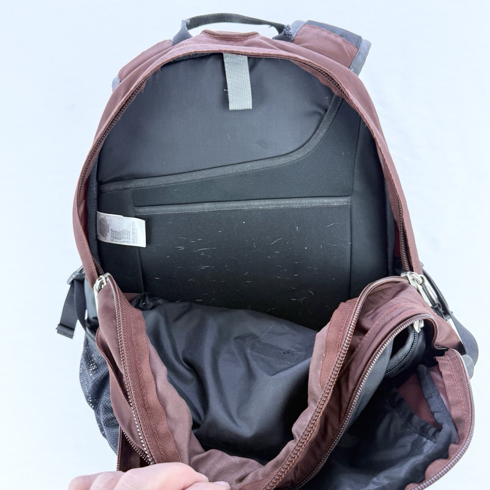 THE NORTH FACE Recon Burgundy & Gray Backpack Hiking Travel School Everyday Bag