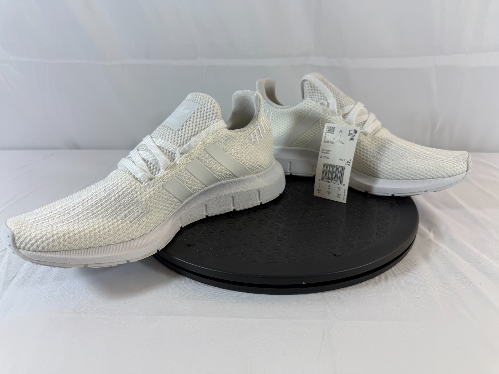 Adidas Shoes Mens 8.5 Swift Run Triple White B37725 Running Tennis Sneakers