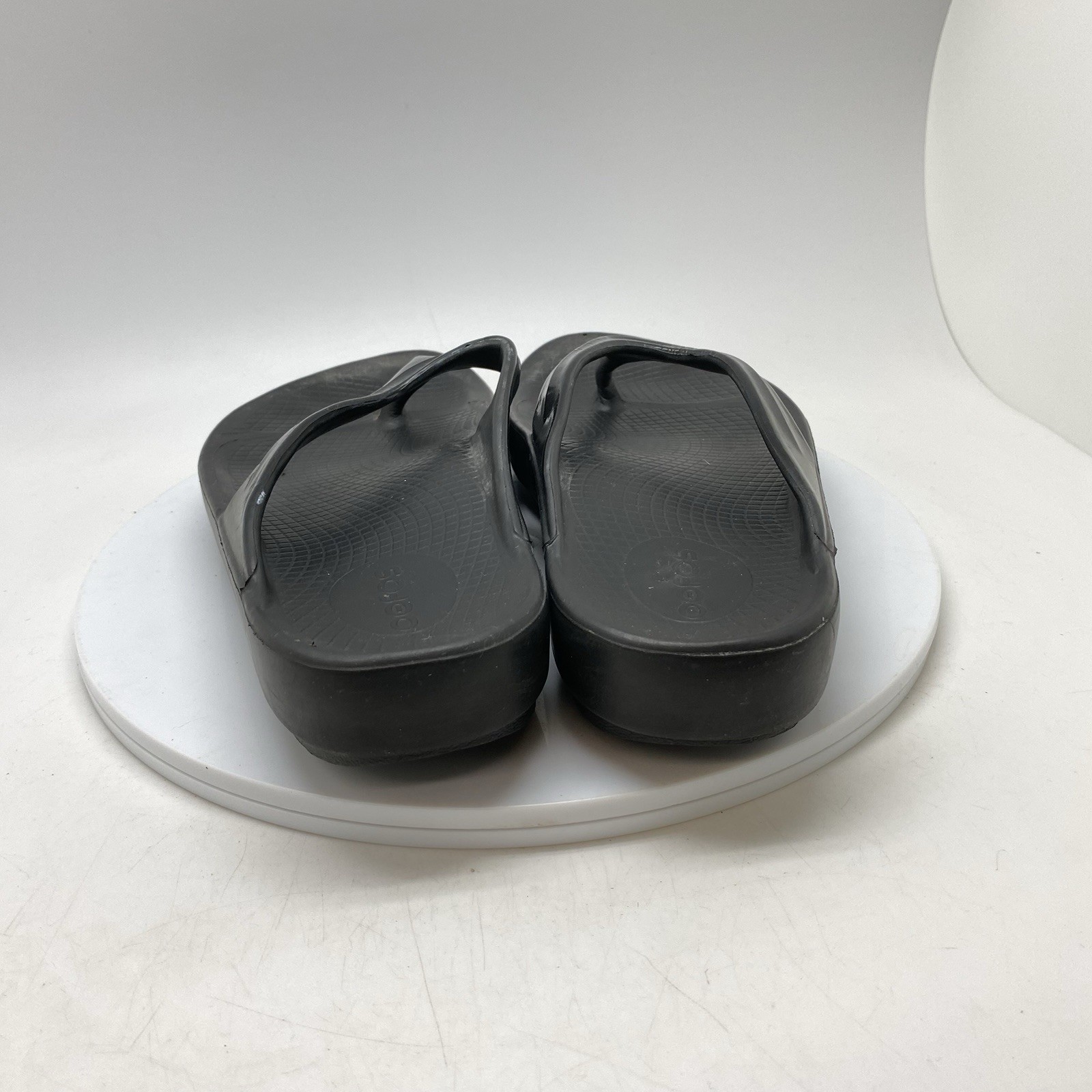 Oofos Oolala Recovery Sandals Womens 9 Black Flip Flops Slip On Thong Comfort