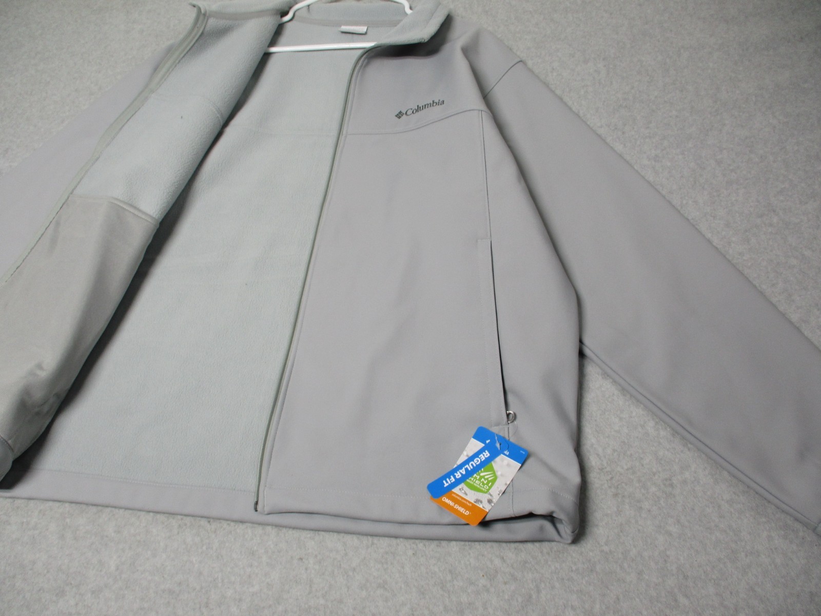 Columbia Bowen Lake II Softshell Jacket Water Repellent Mens Medium Gray