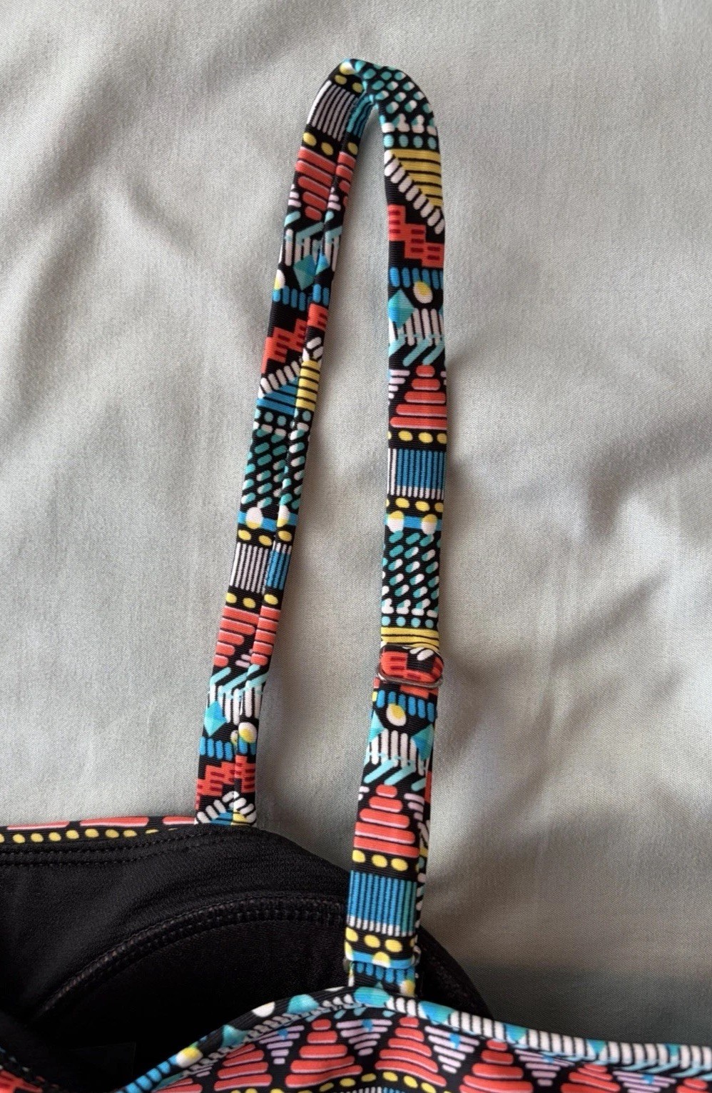 Women’s Multicolor Patterned Flyaway Tankini Top Only, Adjustable Straps, Sz L
