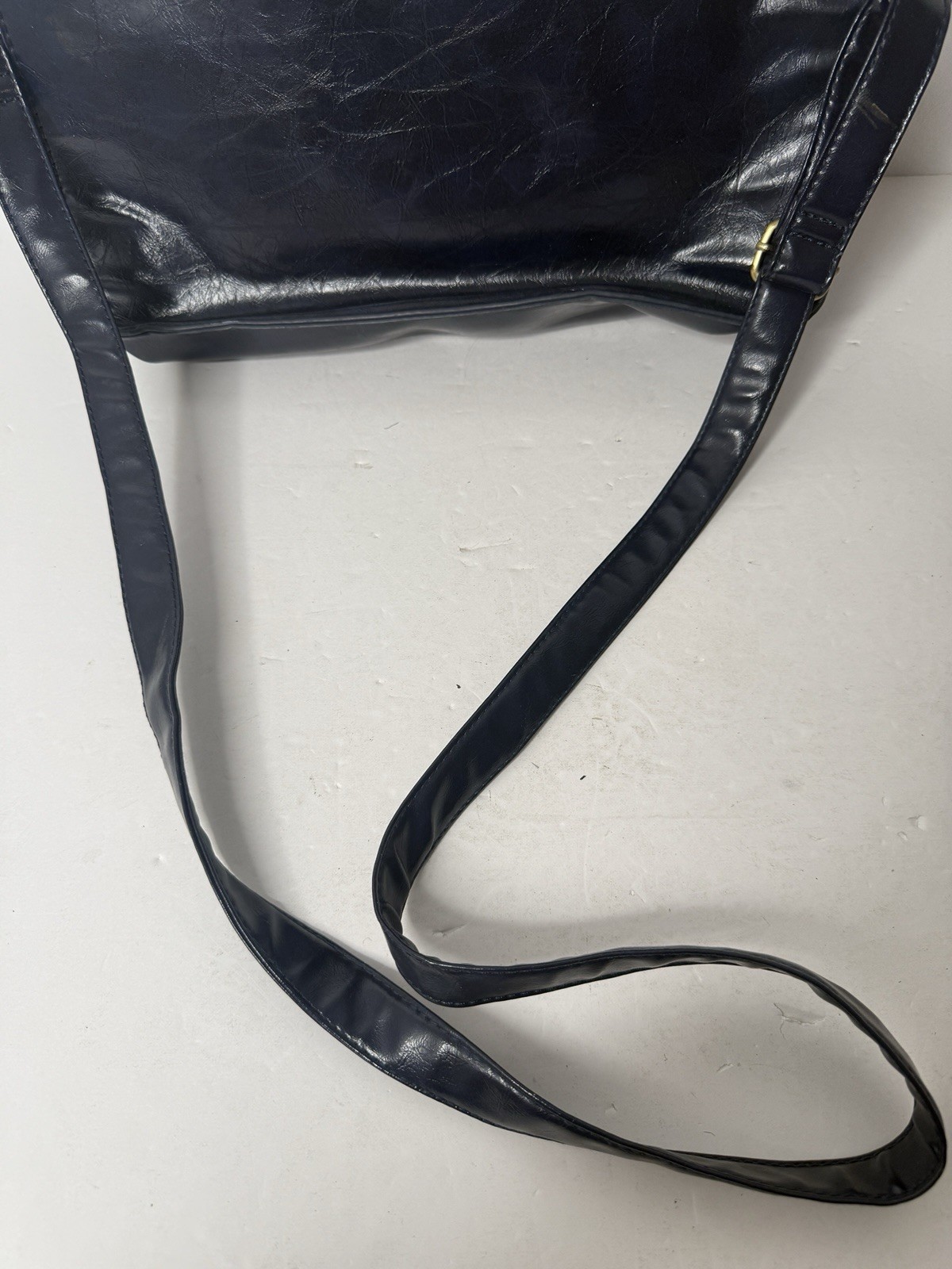 Ecosusi Faux Leather 2 Tone Dark Navy Blue Brown Messenger Bag with Bow & Handle
