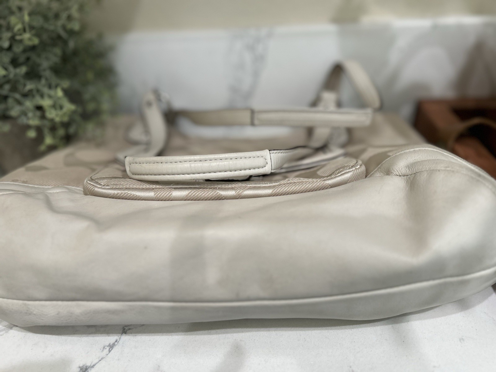 COACH Abby Tote Bag Ivory Jacquard Signature Cream Leather Purse F27725 $378