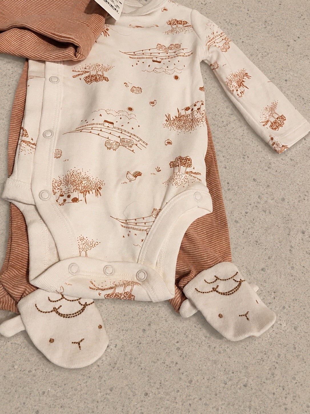 Carter’s 3 Months 3pc Outfit Set Bodysuit Pants Hat Long Sleeve Cotton Brown