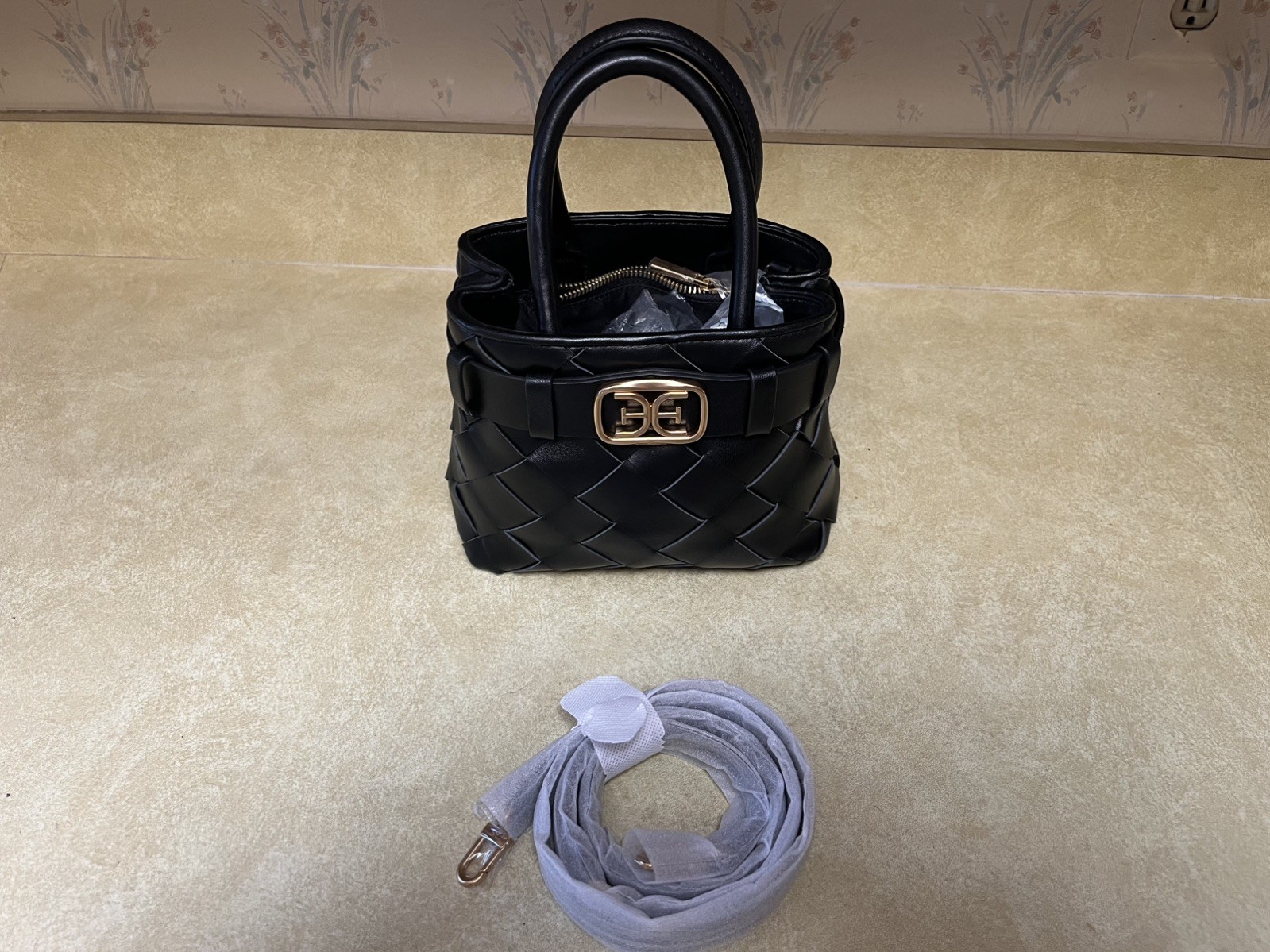 The Sam Edelman Black Cleo Mini/small Woven Belt Buckle Top Handle w/ Strap EUC