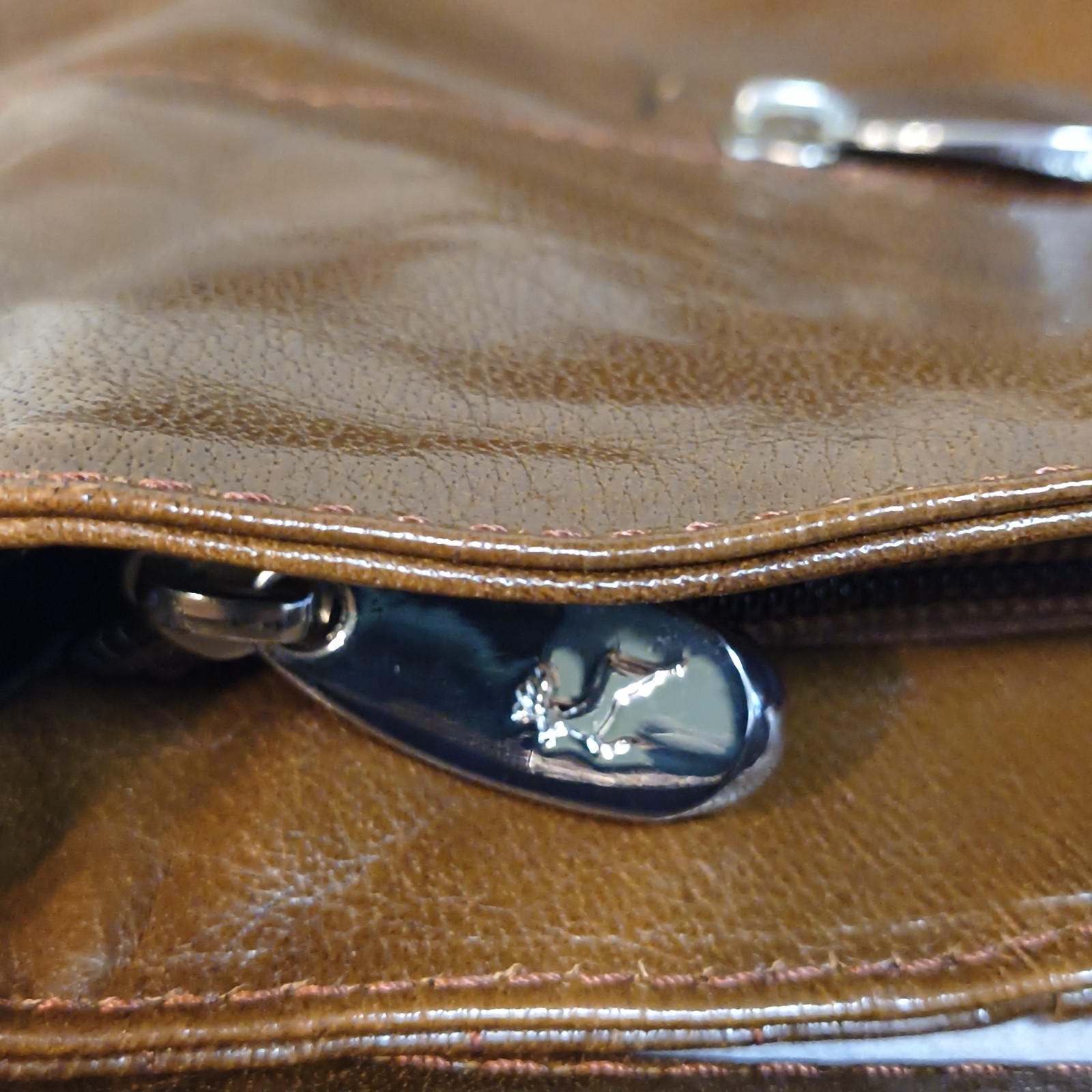 Genuine Leather Shoulder Crossbody Bag Brown Pintuck Stag British-Ashwood