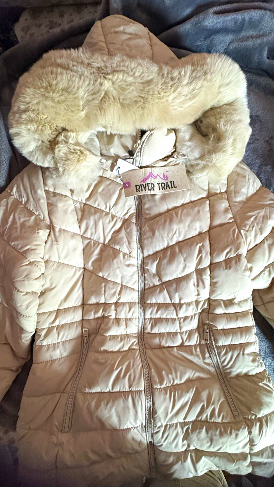 River Trail Women’s Beige Mid-Length Puffer Jacket Hood Fur Trim Full Zip M