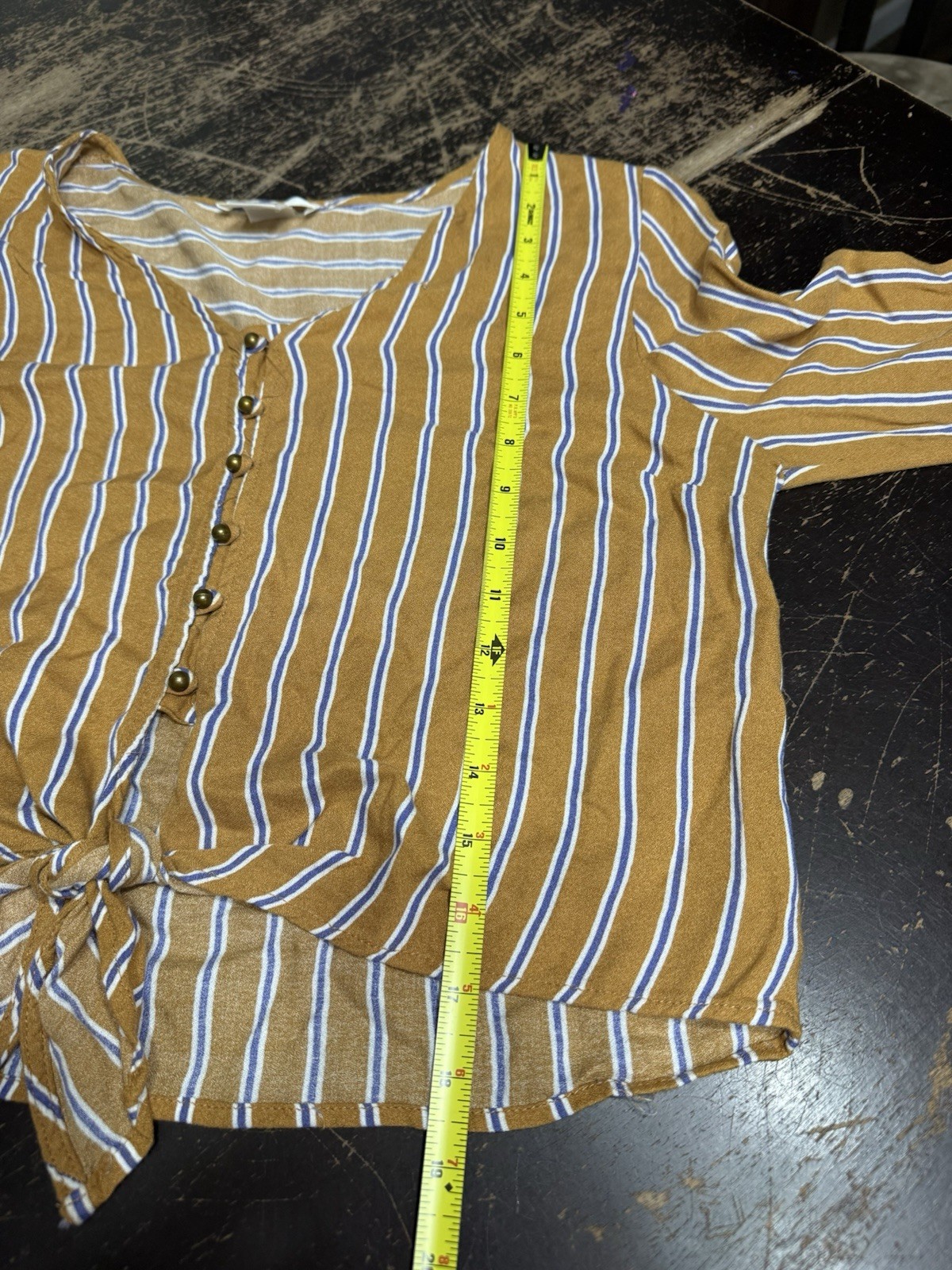 Urban Romantics Blouse Women’s Medium Orange Blue Button V-Neck Stripe Crop Top