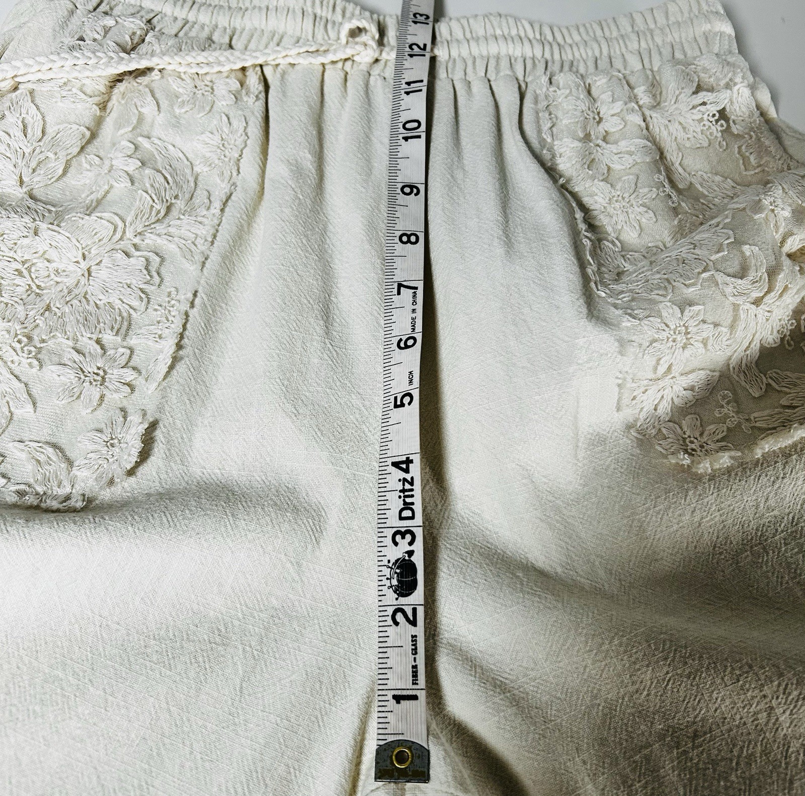 NWT Mello Women’s S Ivory Cotton Embroidered & Lace Balloon Leg Pull On Pants