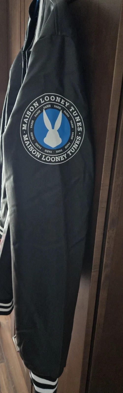 Jacket Black Varsity Bomber Members Only Small Looney Tunes Bugs Bunny NWT MO