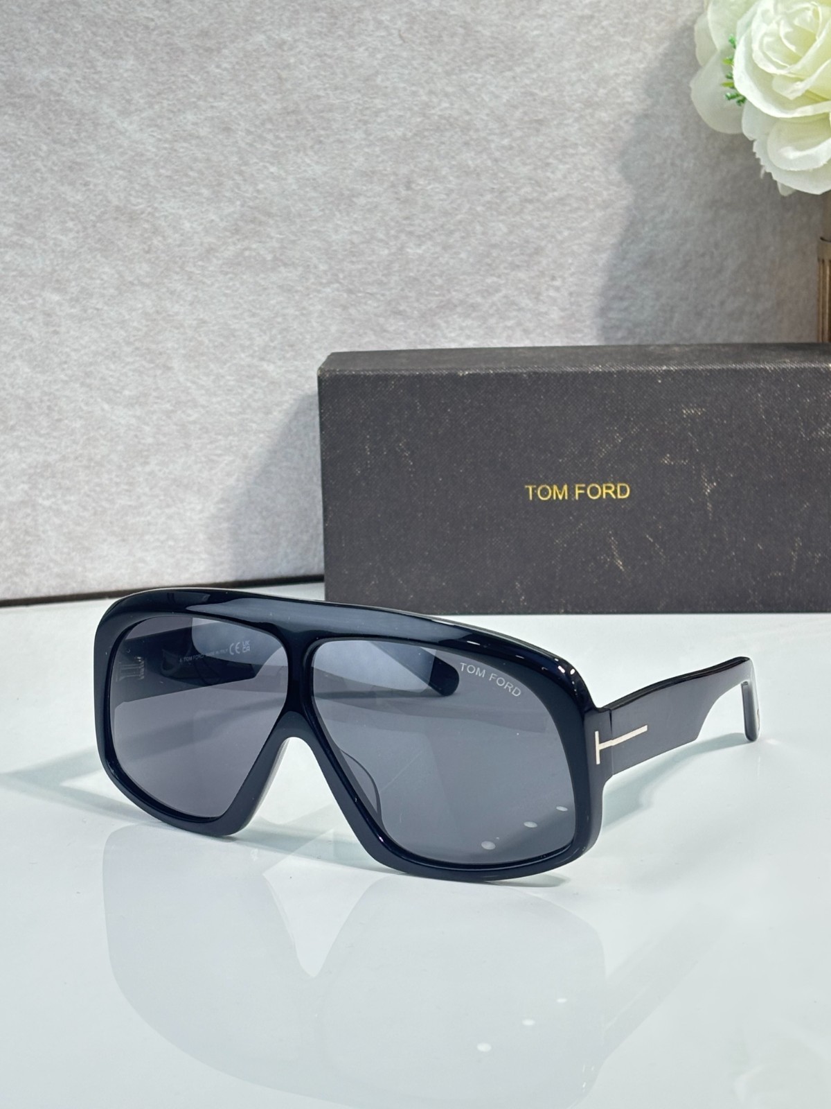 Tom Ford FT0965 Sunglasses Black Frame Black Lenses Shield Aviator Italy