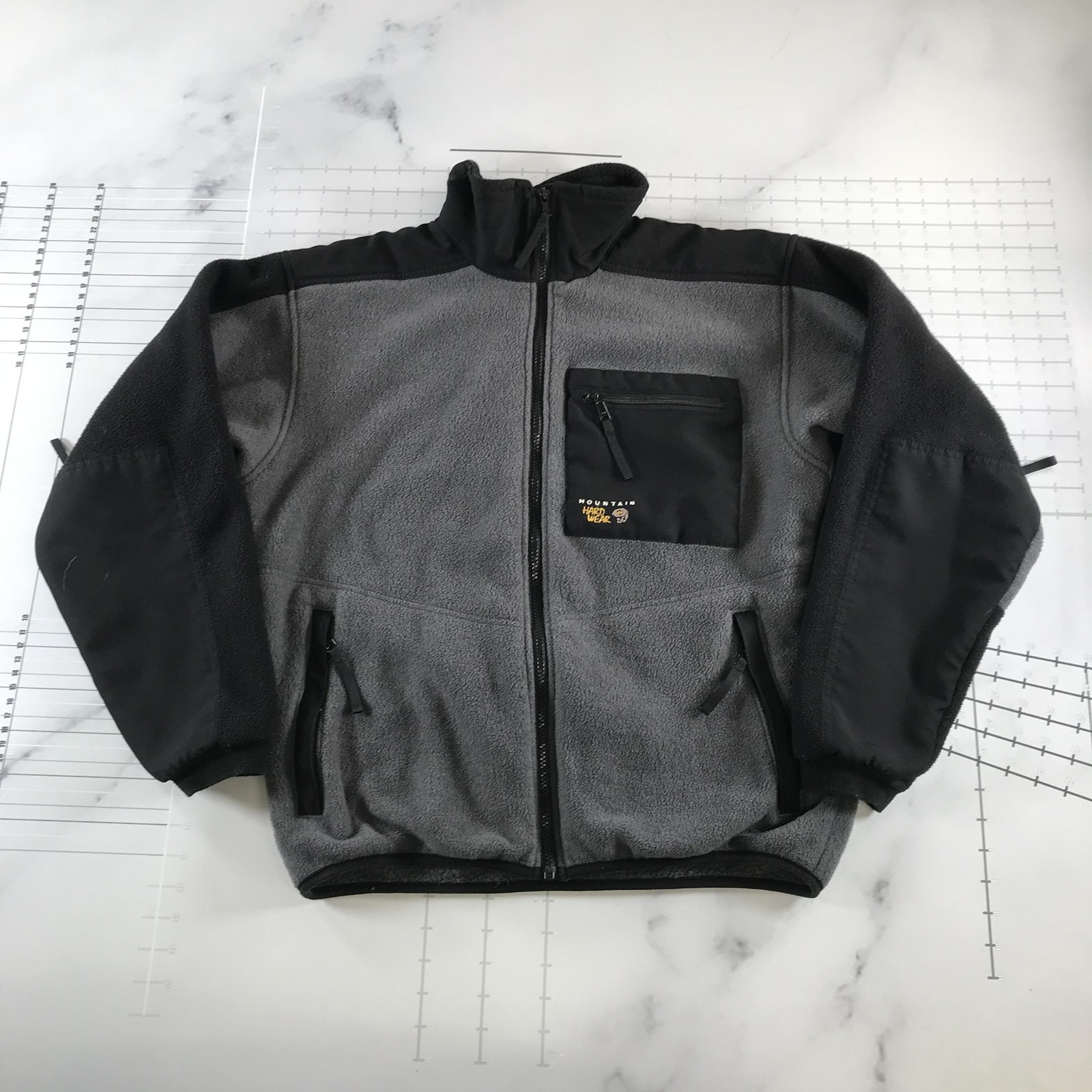 Mountain Hardwear Windstopper Jacket Mens Medium Gray Black Fleece Full Zip