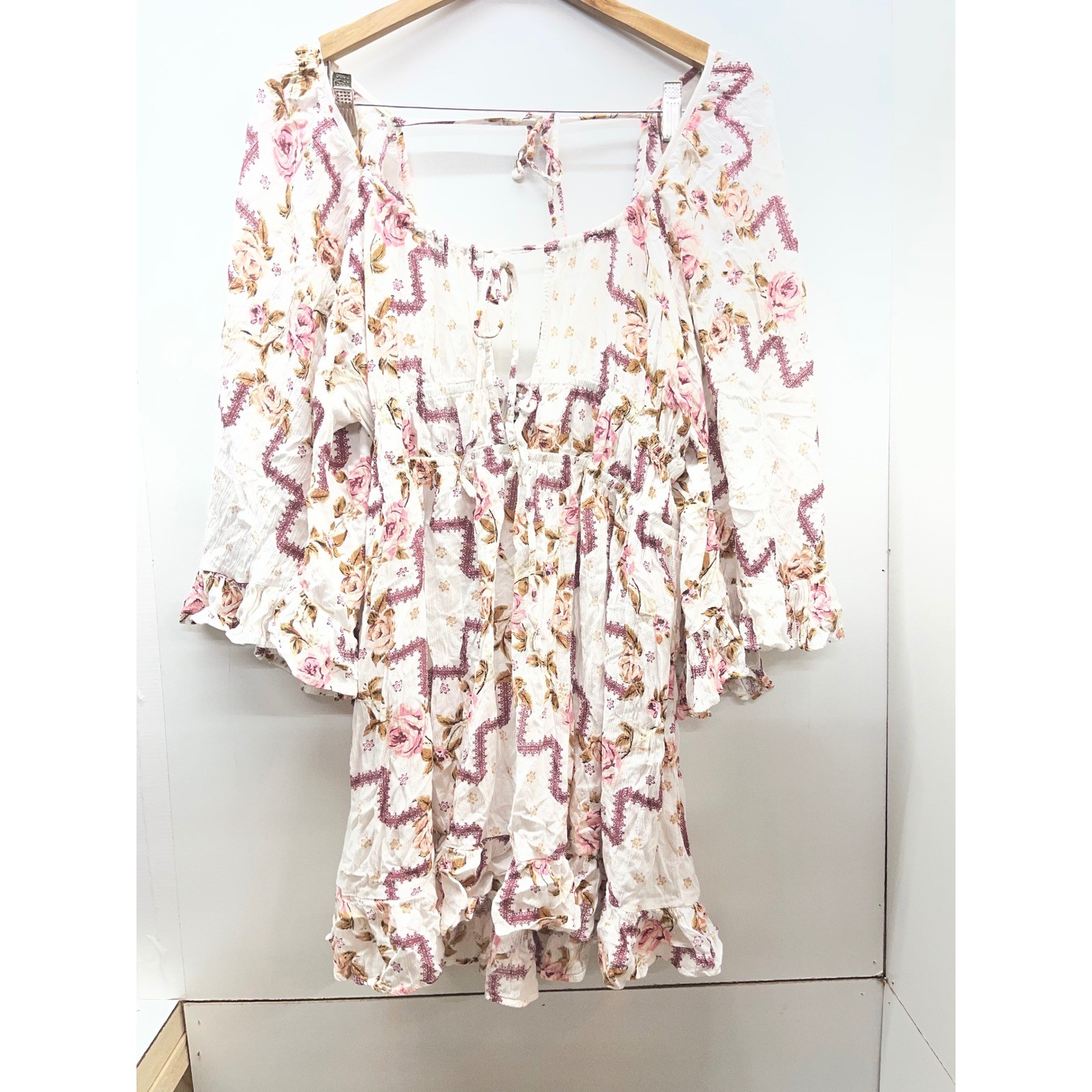 ASOS DESIGN 70s Sleeve Mini Dress Floral Print Boho Ruffle White Pink US 14