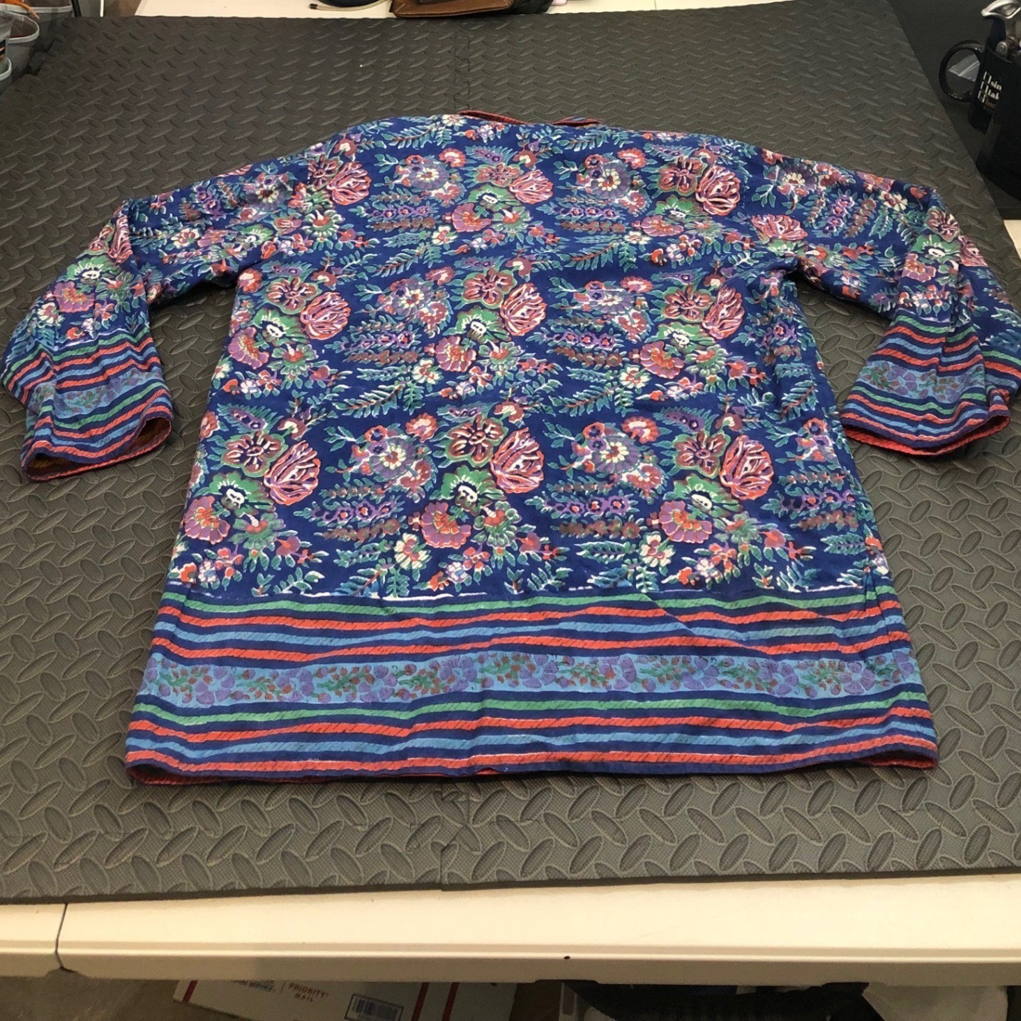 Samhillu Reversible Quilted Jacket Women Large Blue Red Floral Cotton India Boho