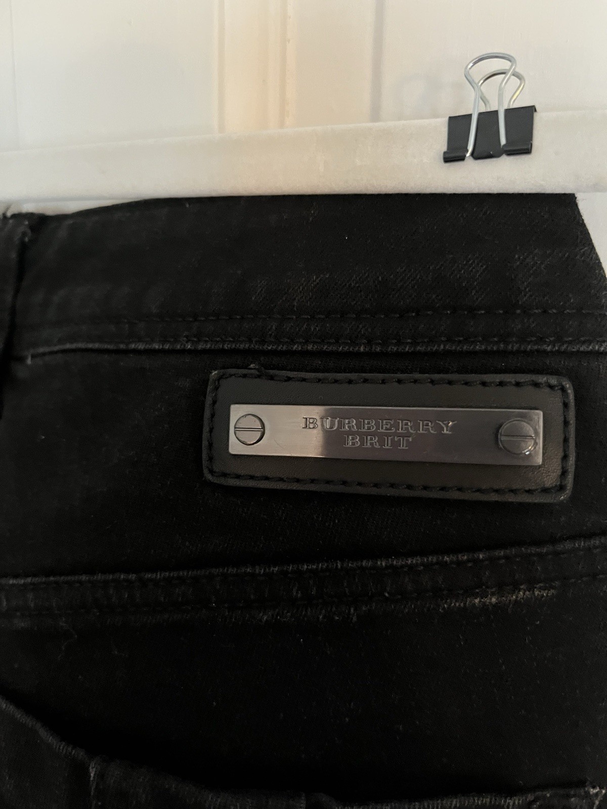 Burberry Brit Women’s Black Denim Jeans Size 27R – Pre-owned