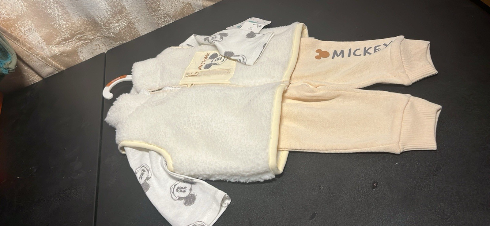Disney Mickey Mouse 3pc Fleece Outfit Set Vest Shirt Pants 6M Fall/Winter