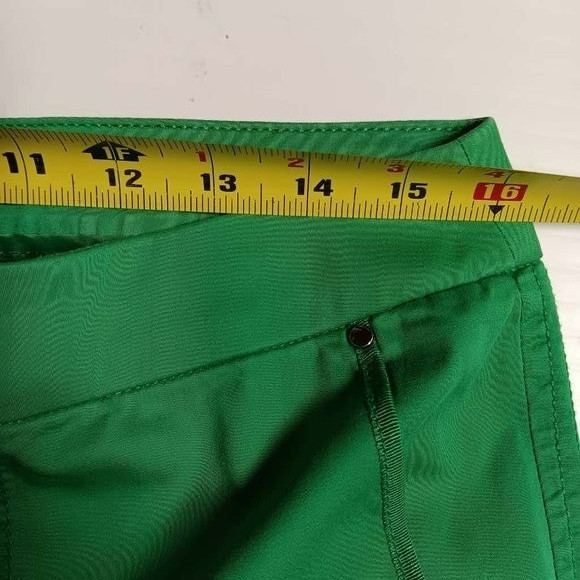 Chico’s Traveler Pants Size 2 Bright Green Cropped Cotton Nylon Span