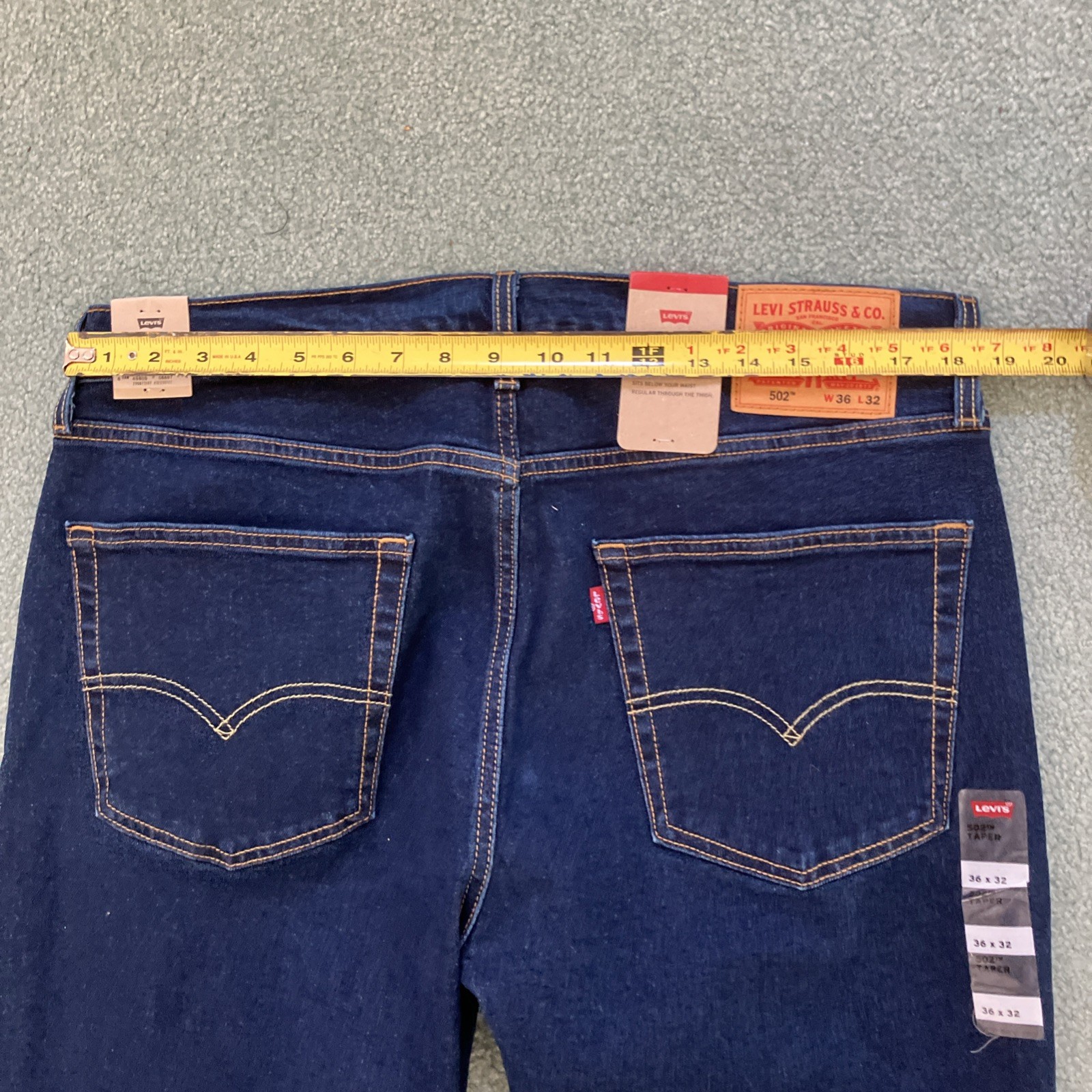 NWT Men’s Levi’s 502 Taper Stretch Dark Blue Jeans Size 36”x32”