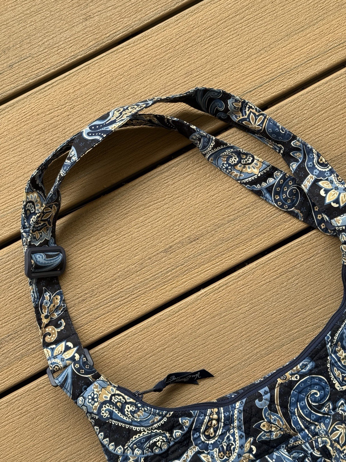 Vera Bradley Cargo Sling Windsor Blue Retired Vintage EUC