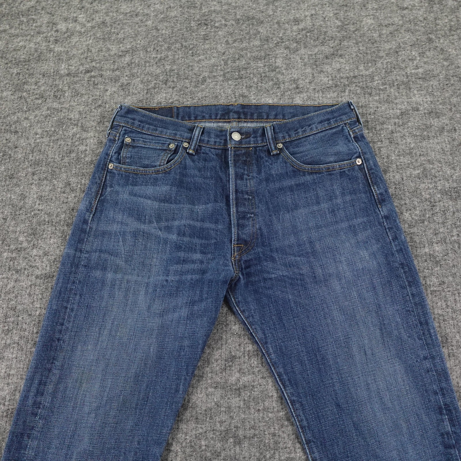 Levis 501XX Jeans Mens 34×30 Straight Leg Button Fly Classic Denim (32×27.5)